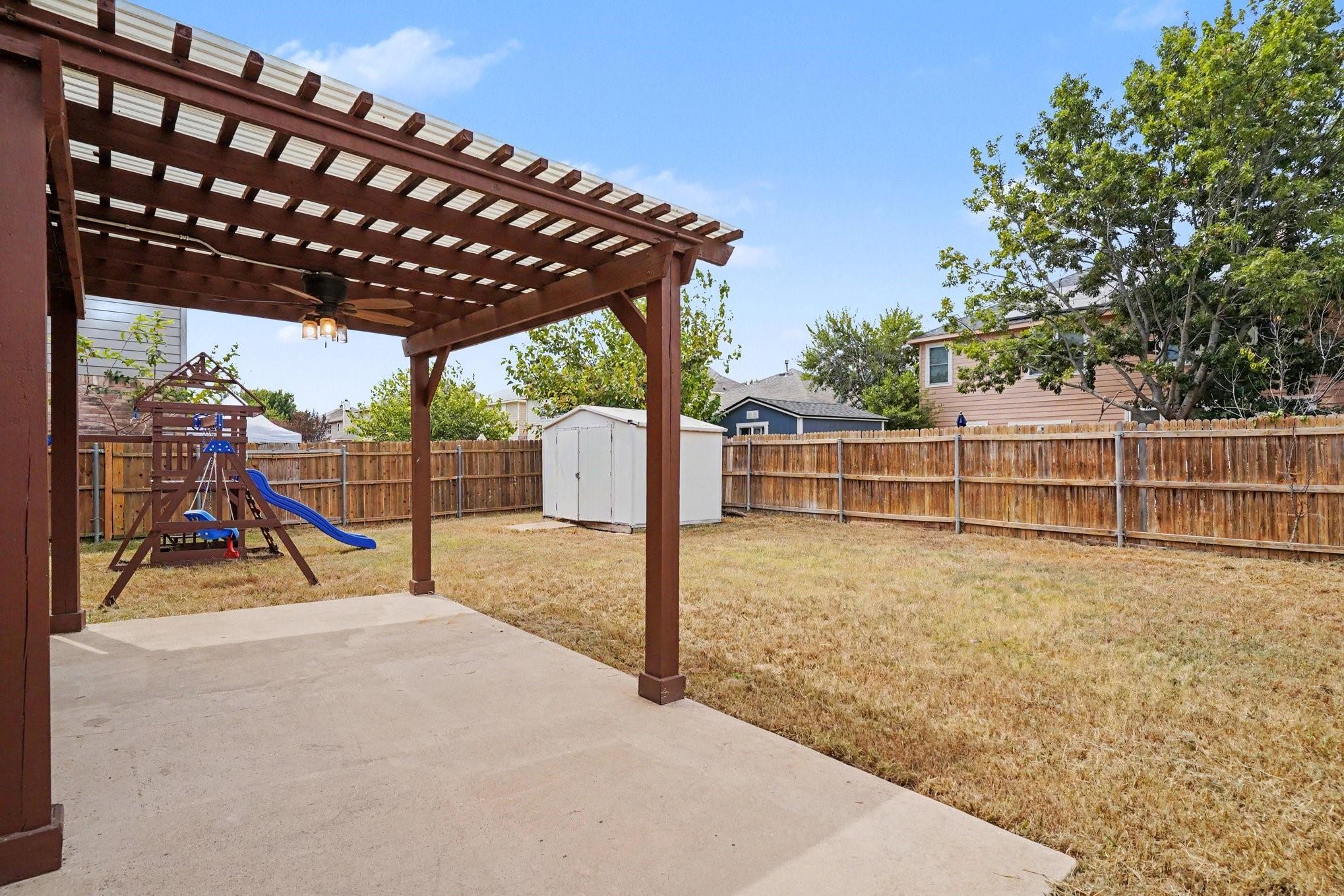 main property photo 33