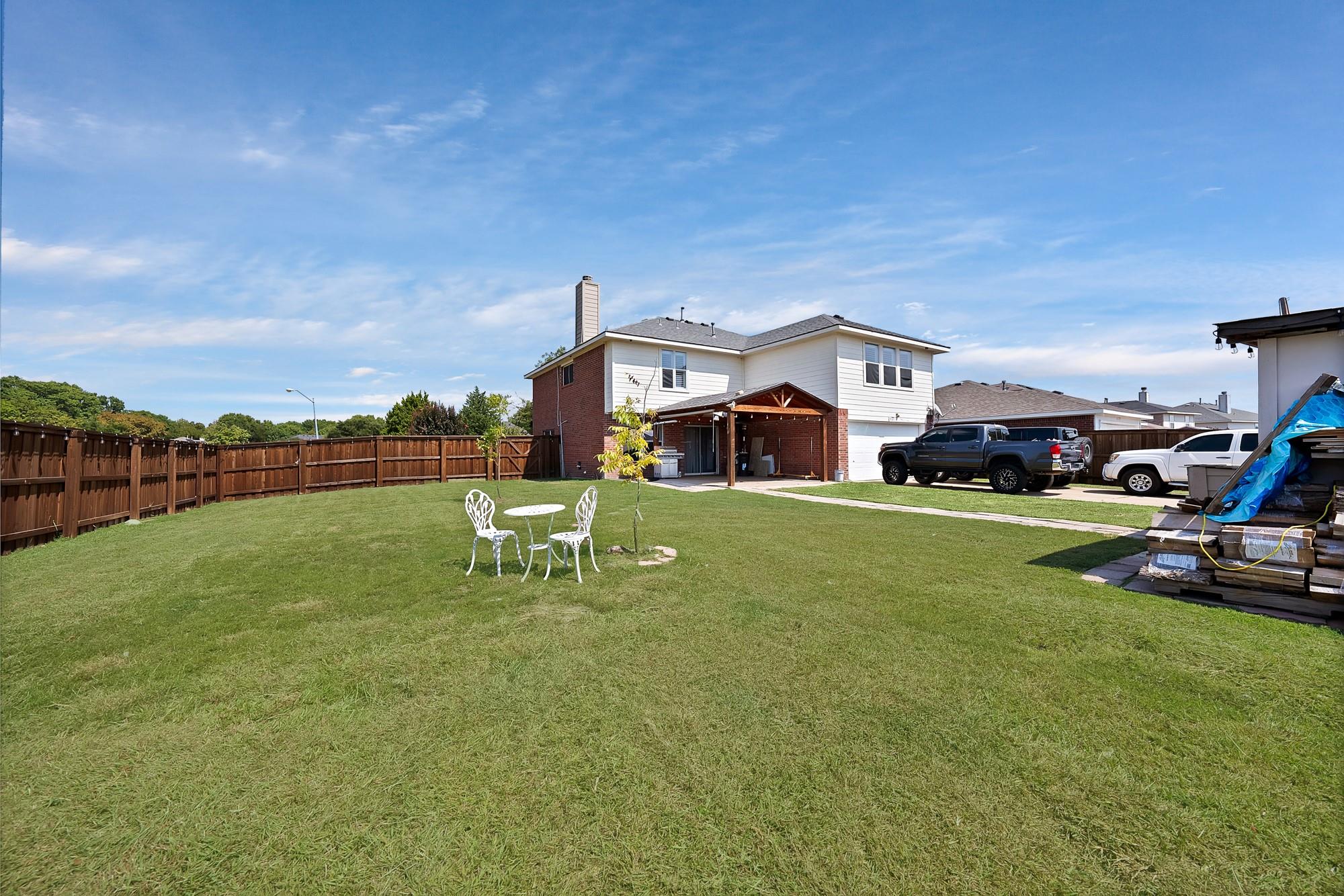 main property photo 35