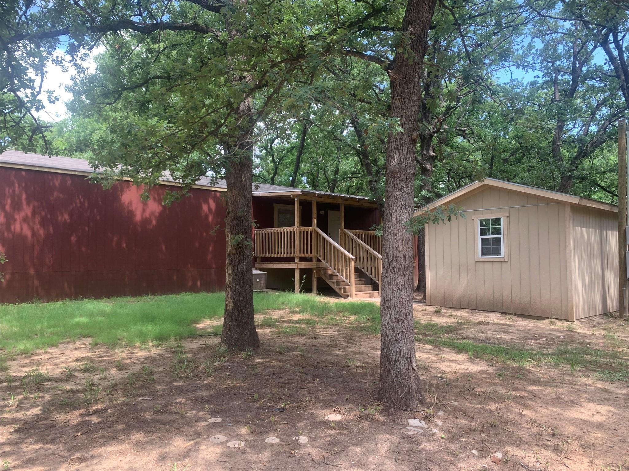 main property photo 11
