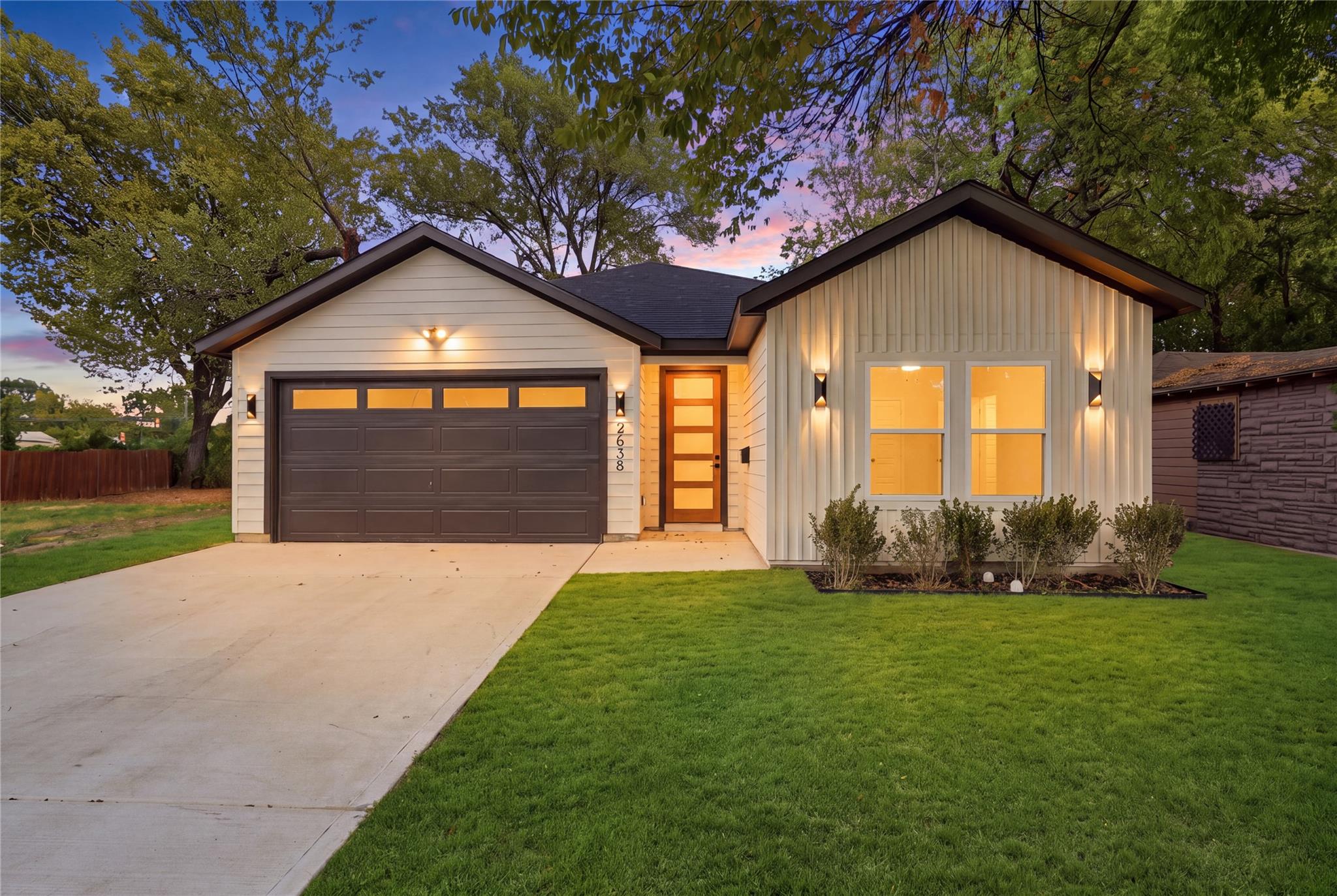 main property photo 0