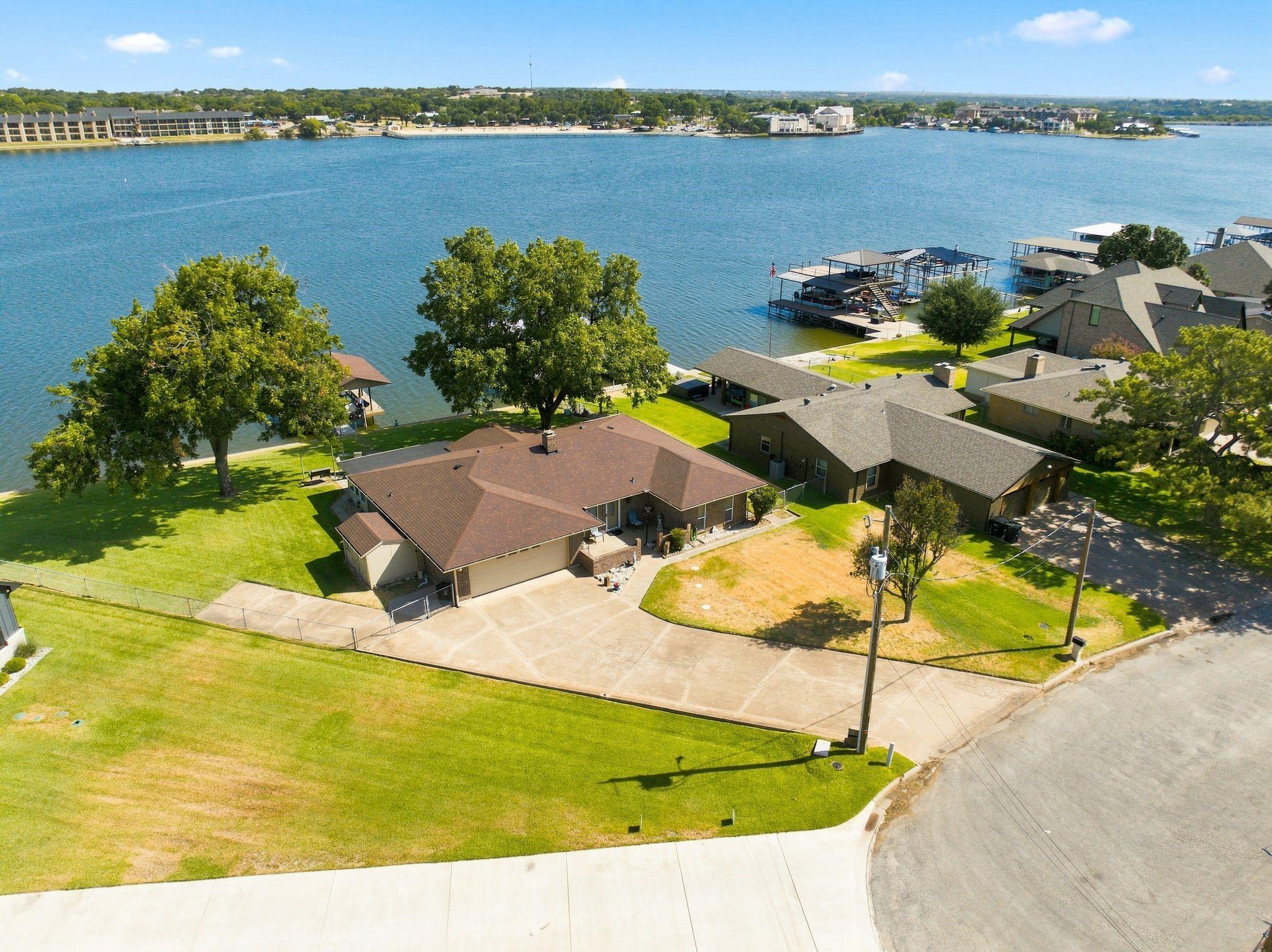 main property photo 35