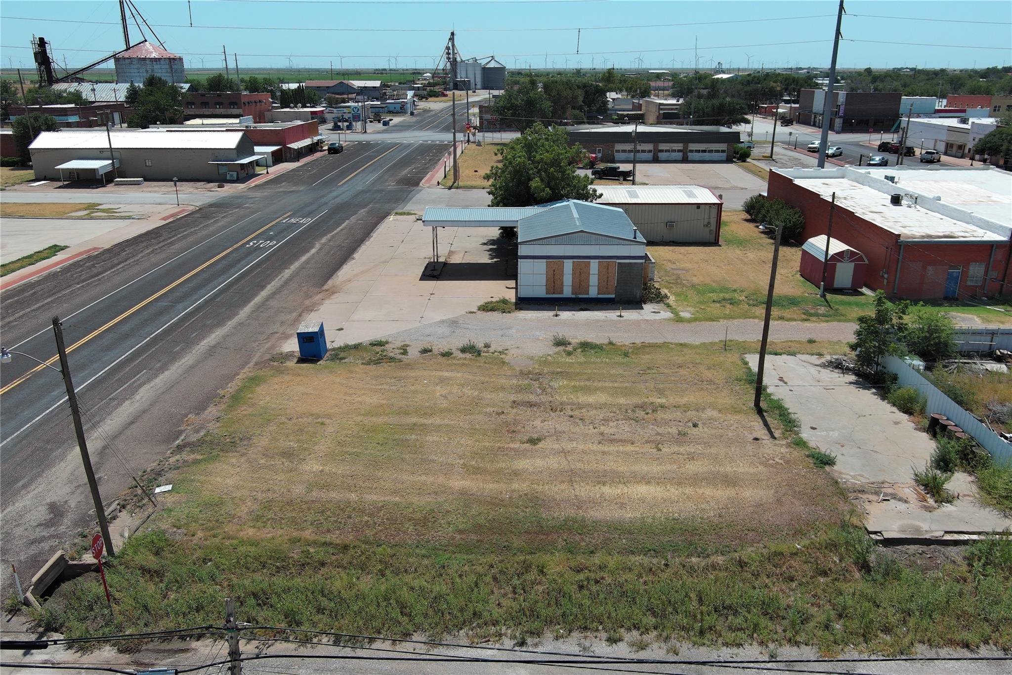 main property photo 6
