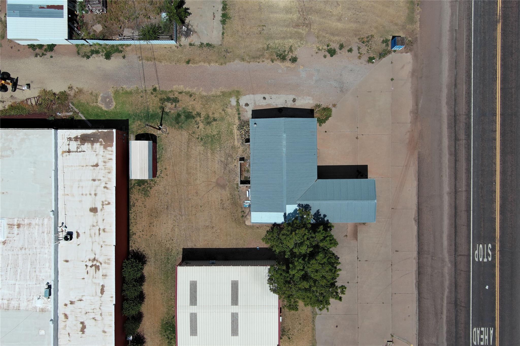 main property photo 7