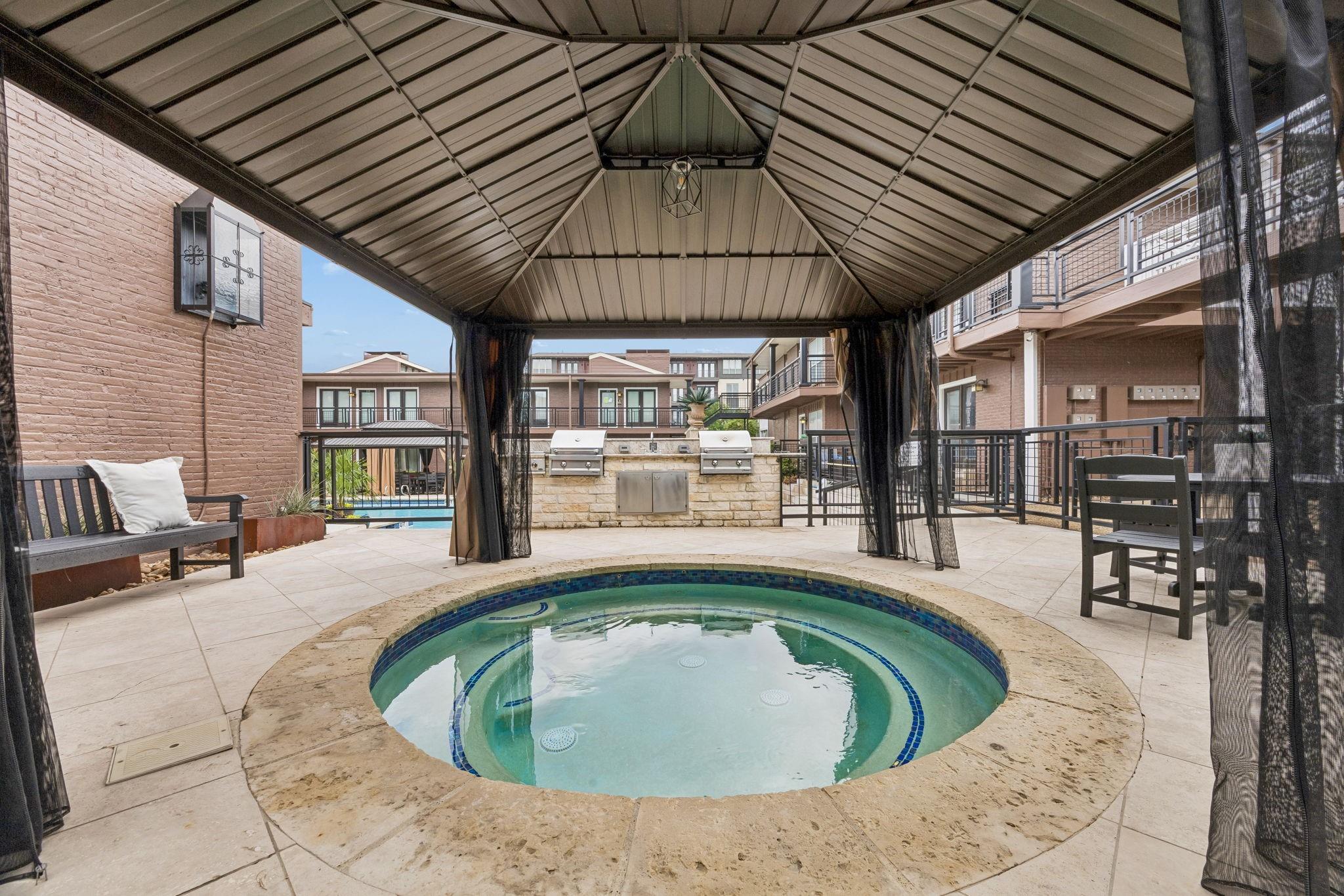 property viewer photo 2