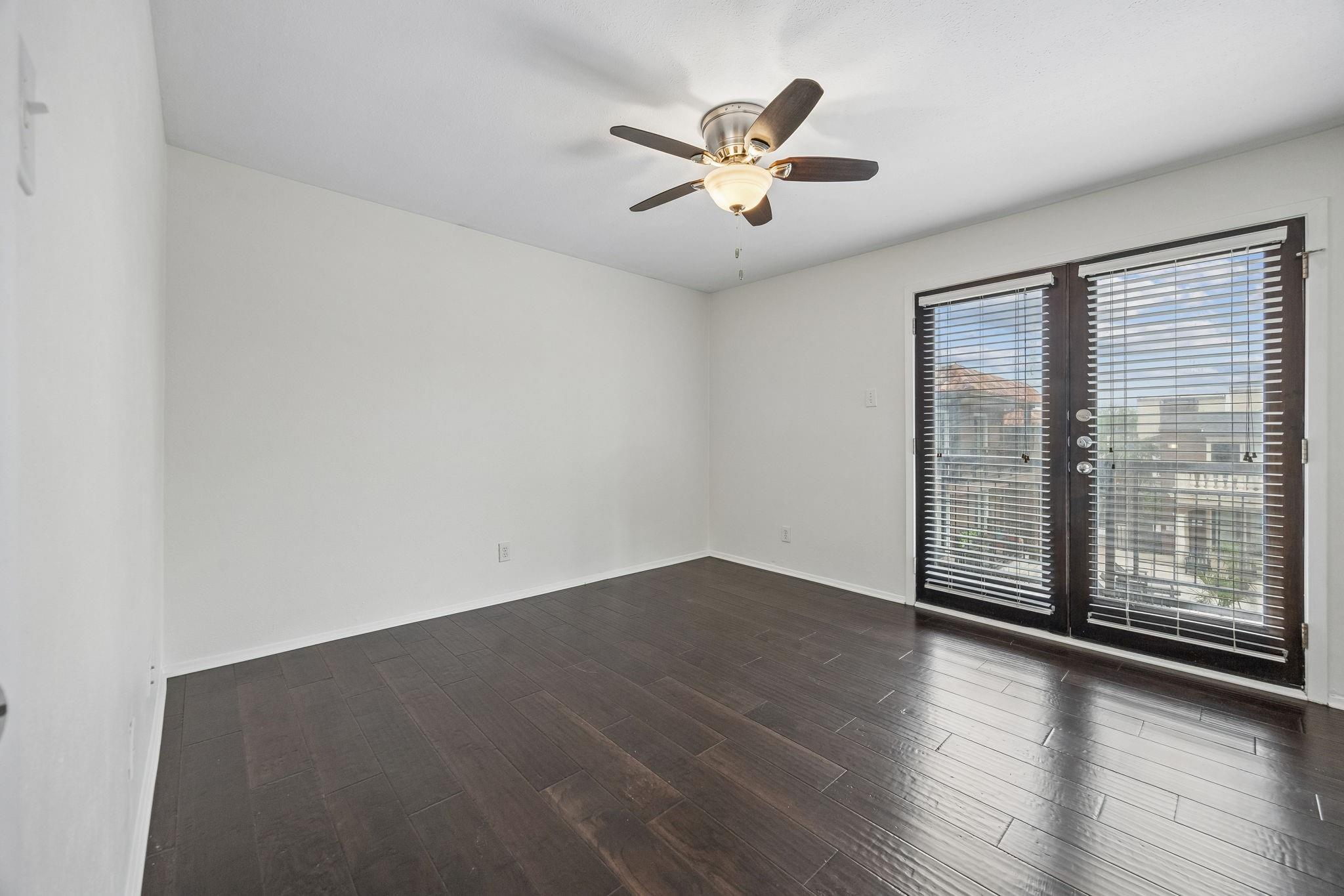 property viewer photo 20