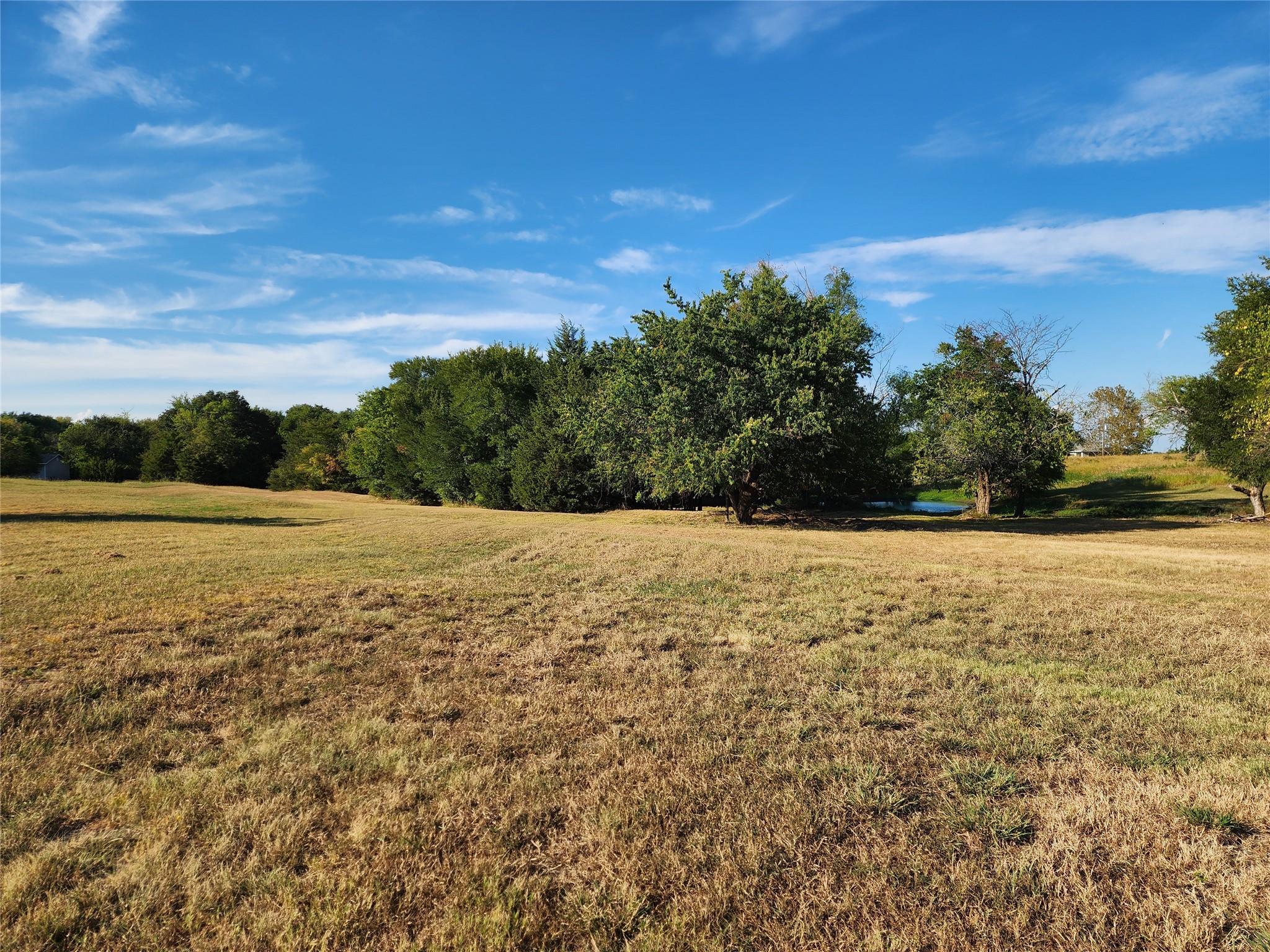 main property photo 10