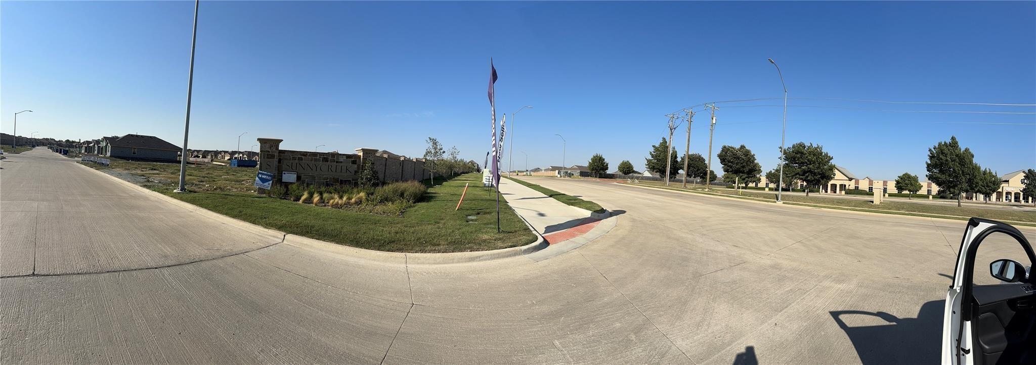 main property photo 28
