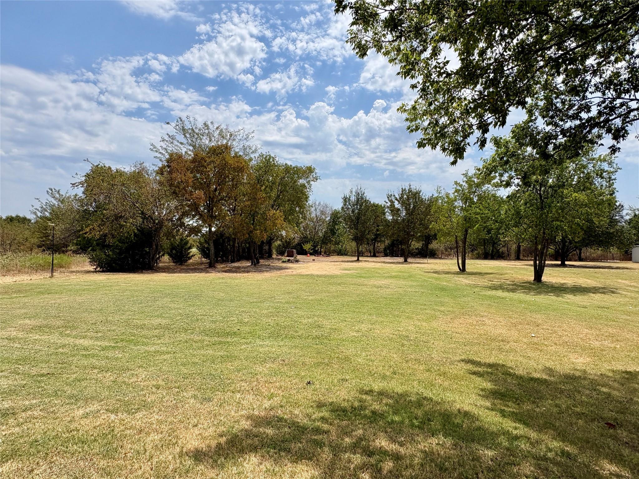 main property photo 29