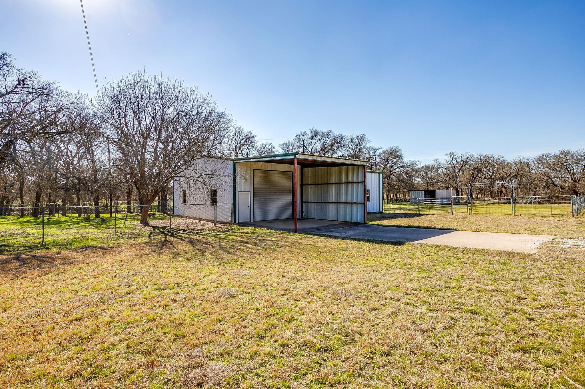 main property photo 35