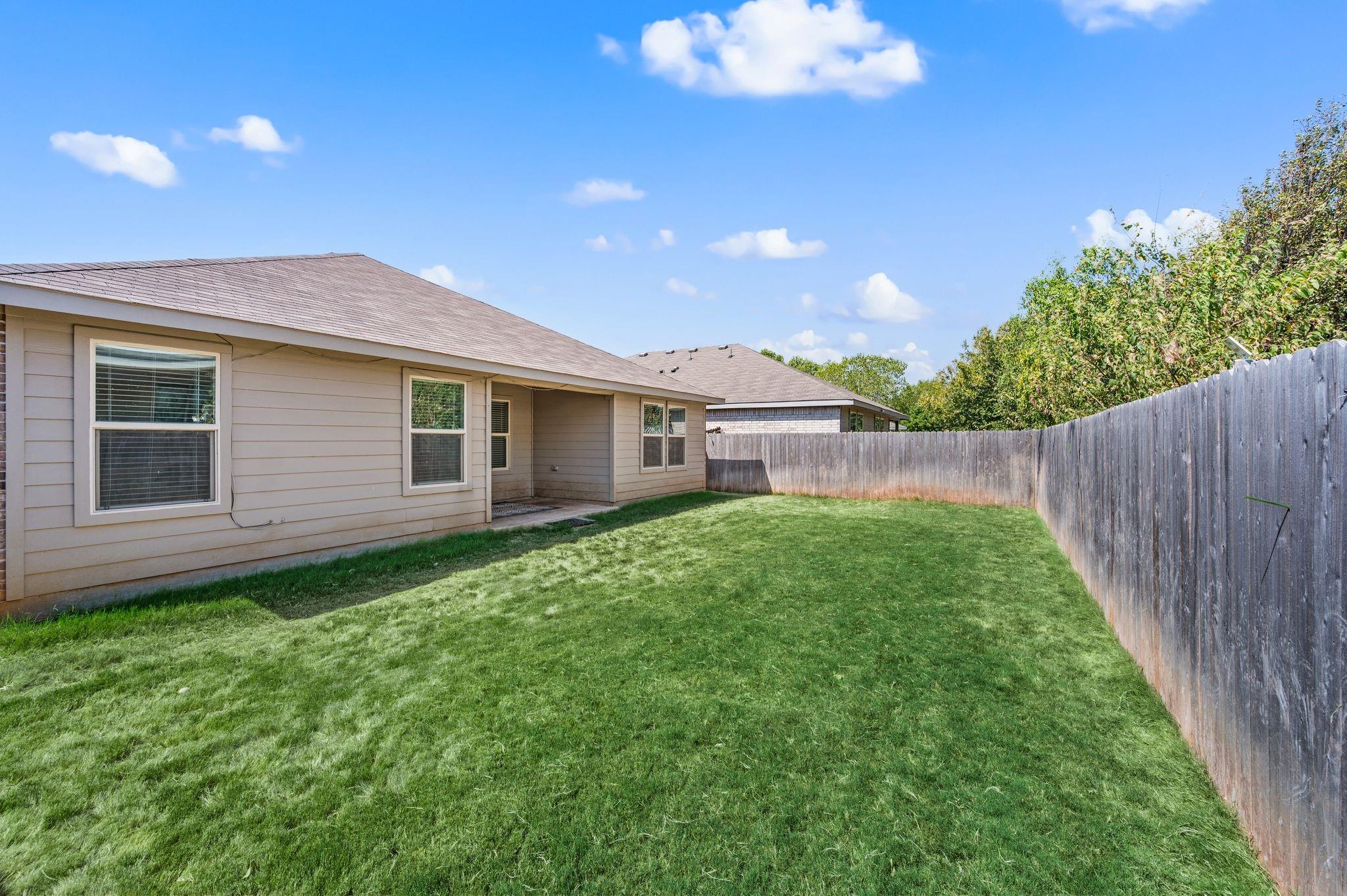 main property photo 26