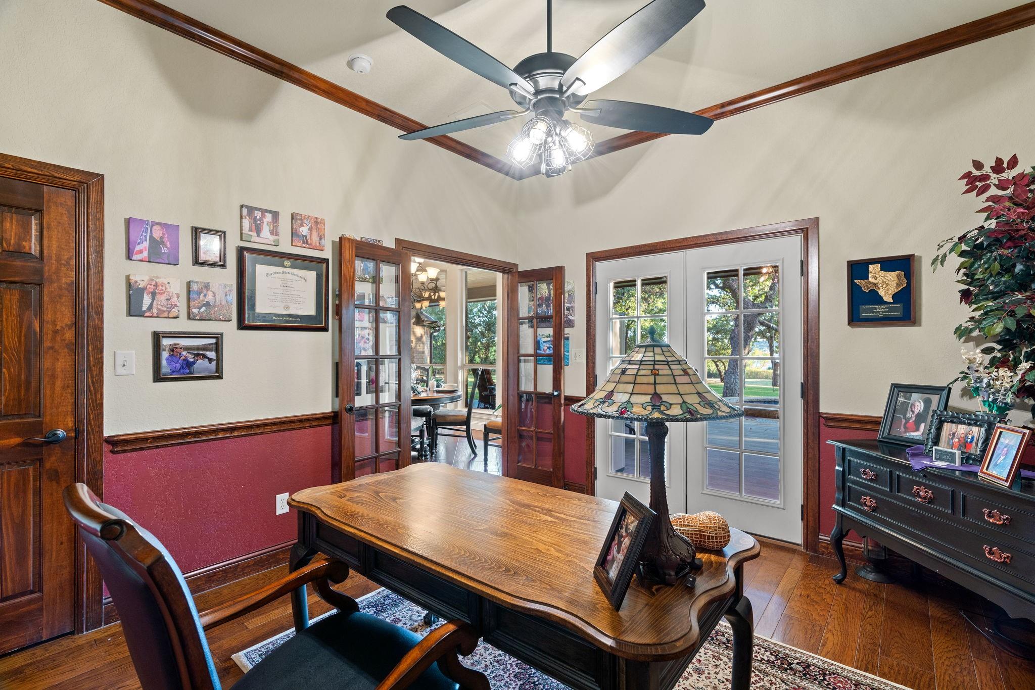 main property photo 14