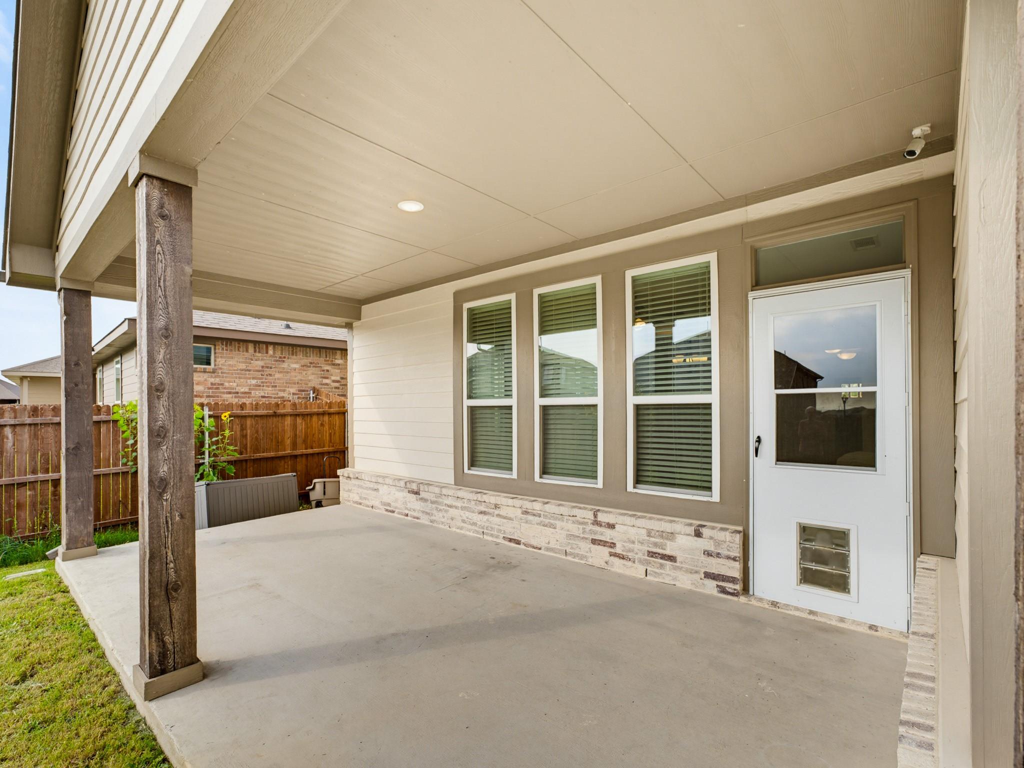 main property photo 38