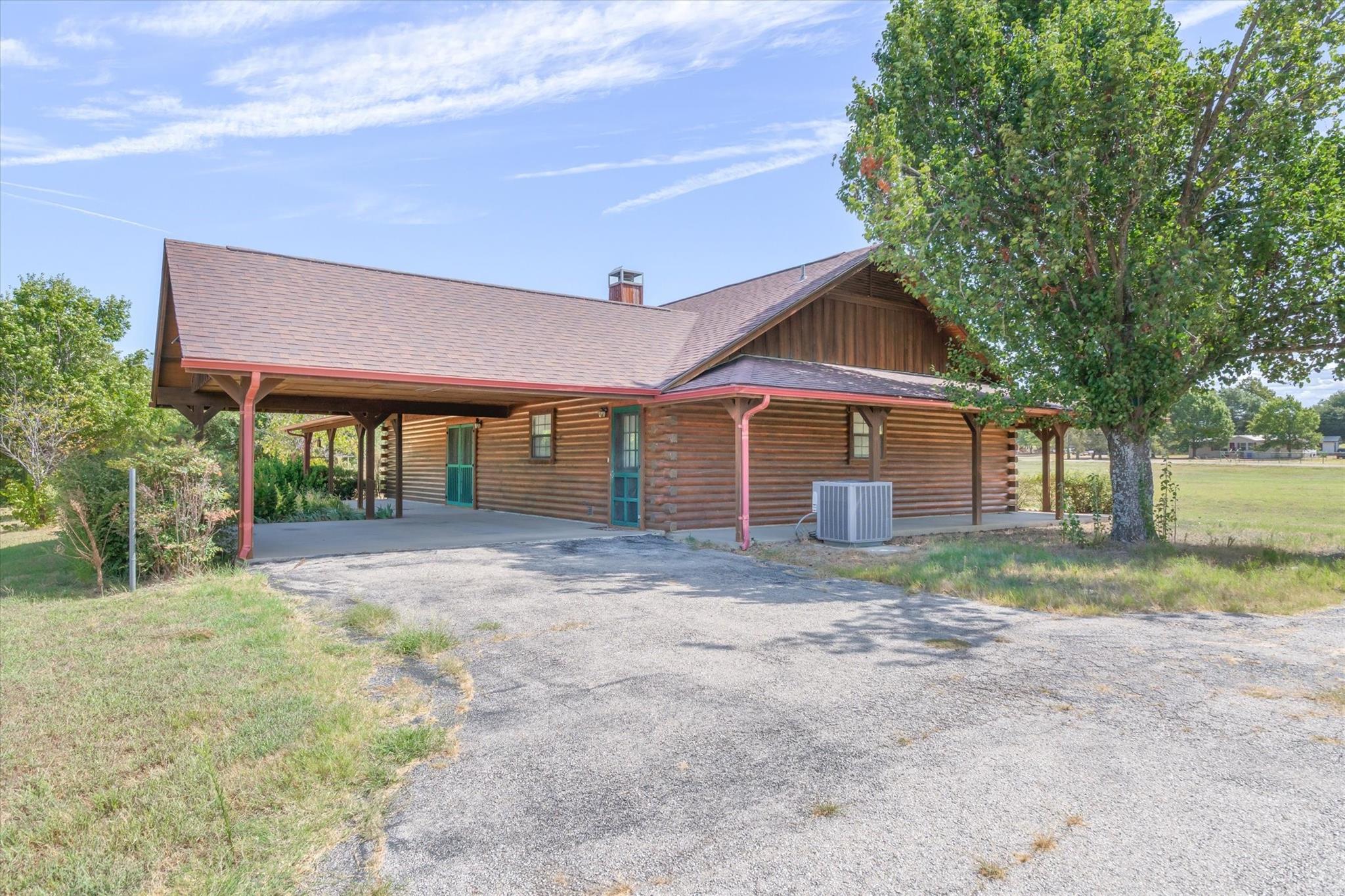 main property photo 31