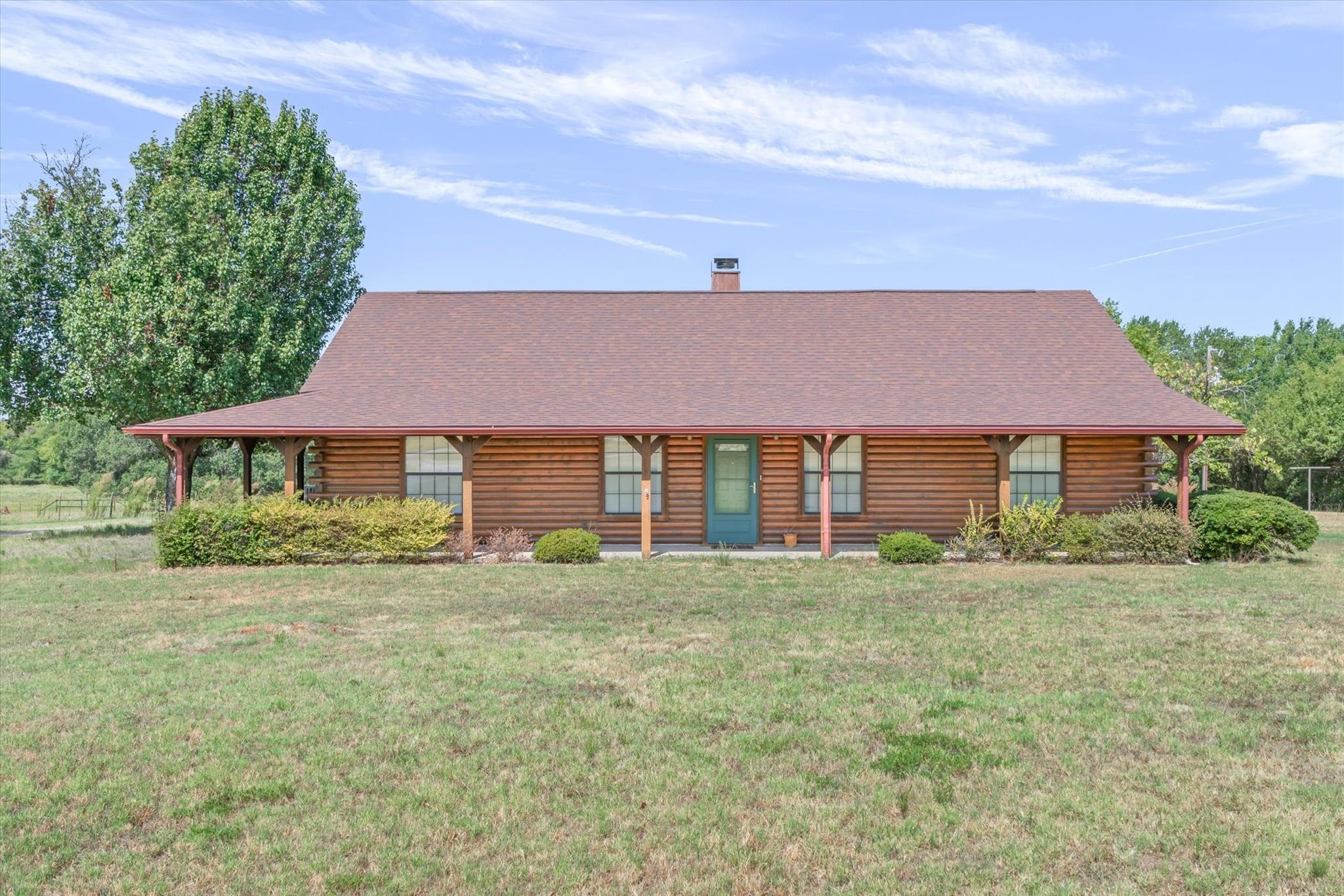 main property photo 9