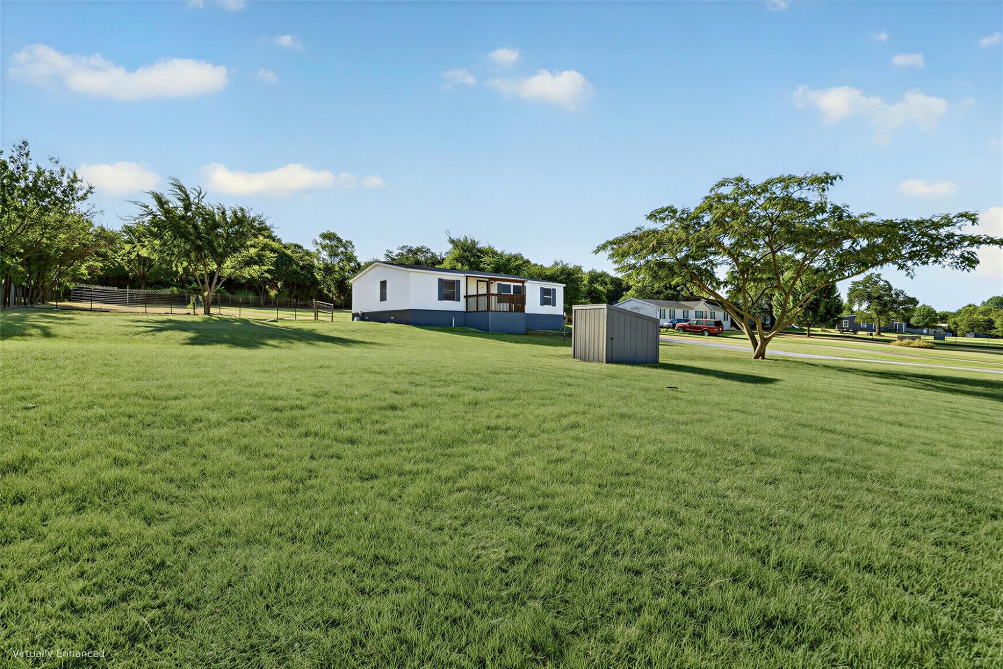 main property photo 26