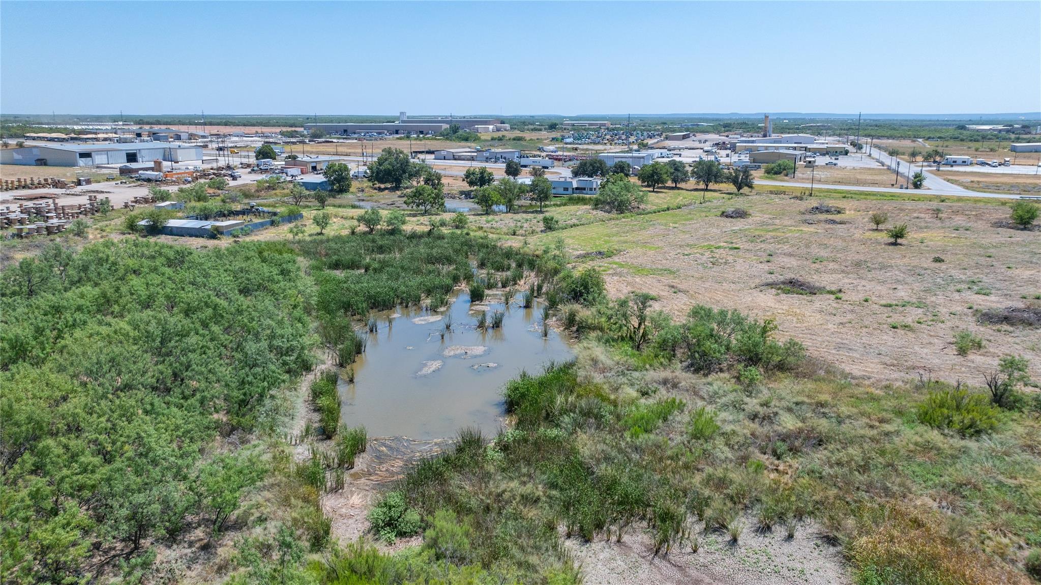 main property photo 37
