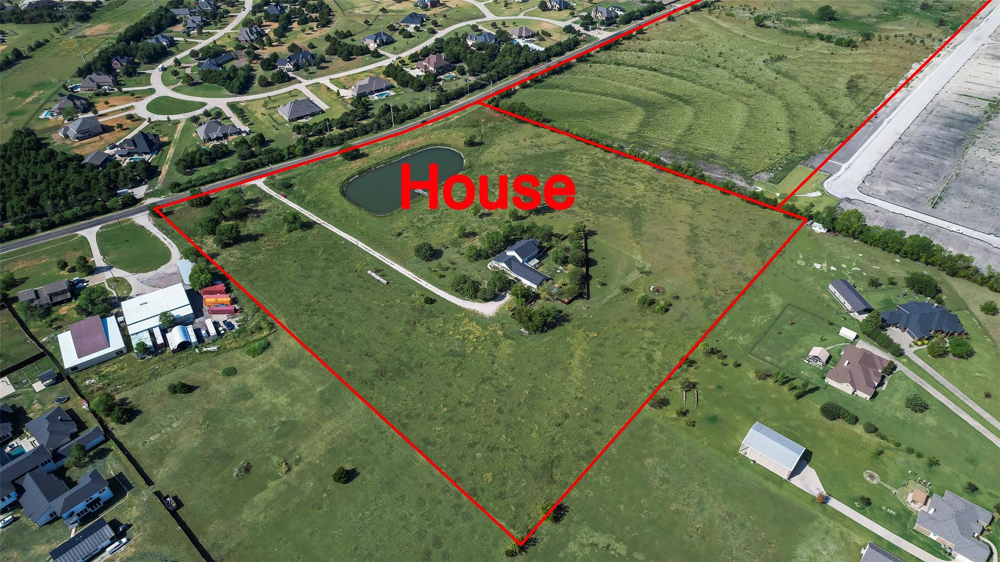 main property photo 2