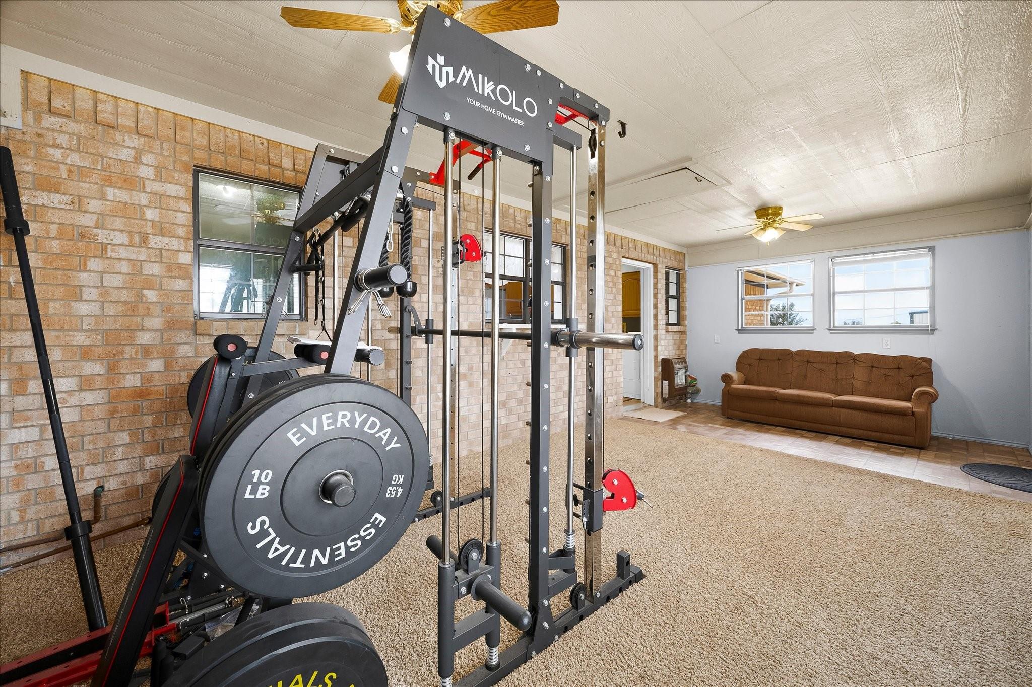 main property photo 15