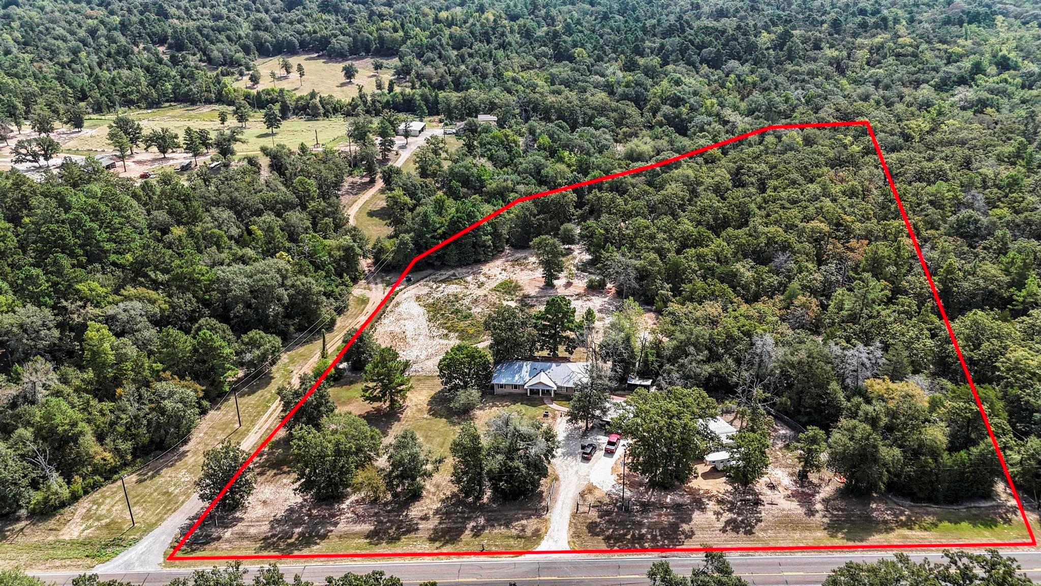 main property photo 36