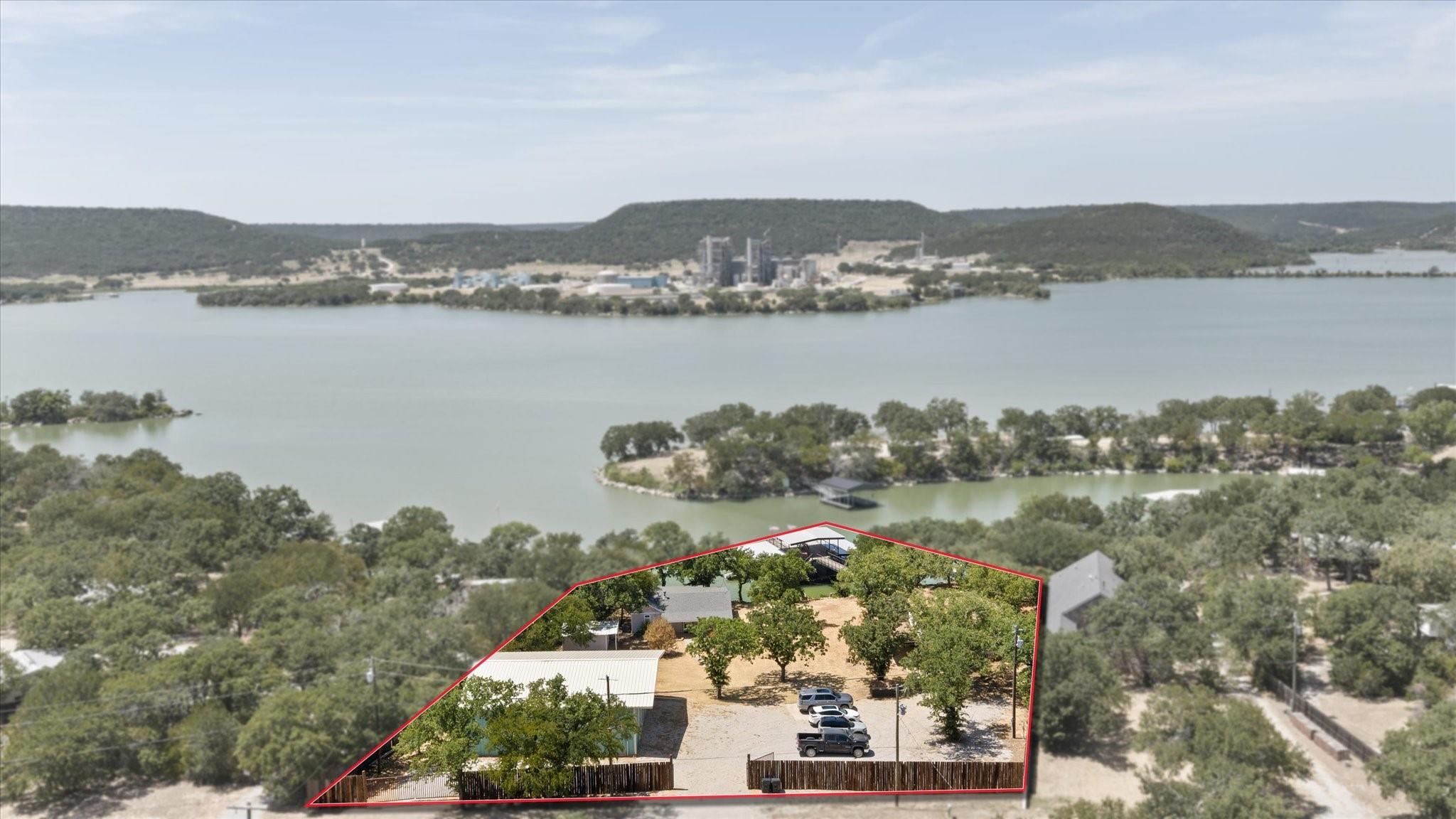 main property photo 36