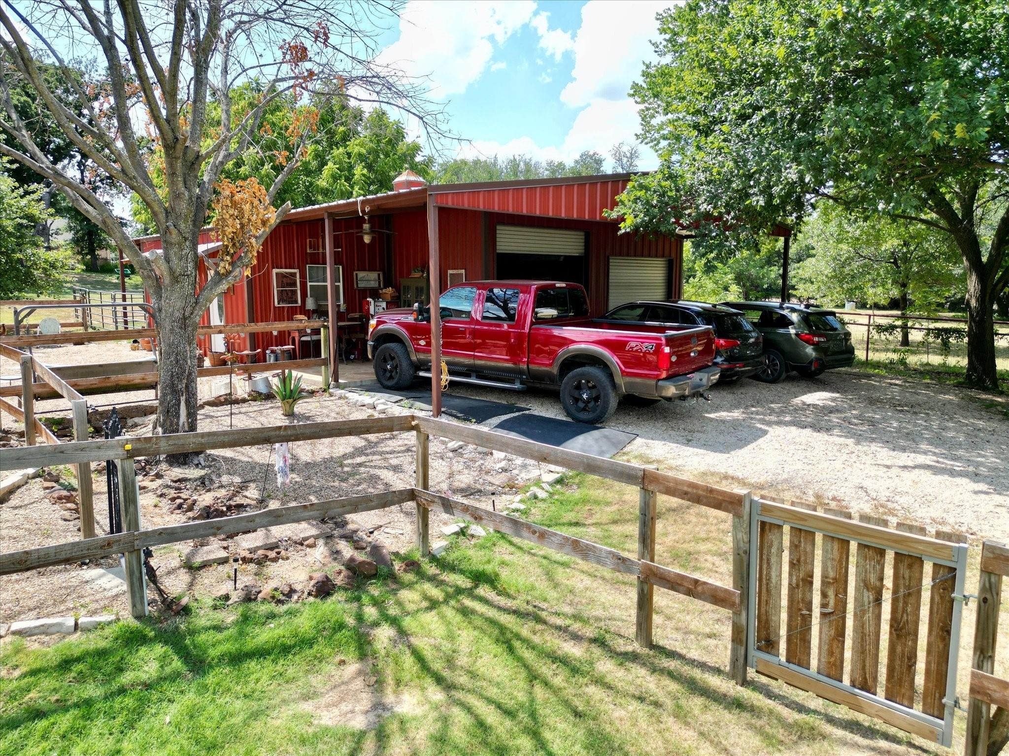 main property photo 34