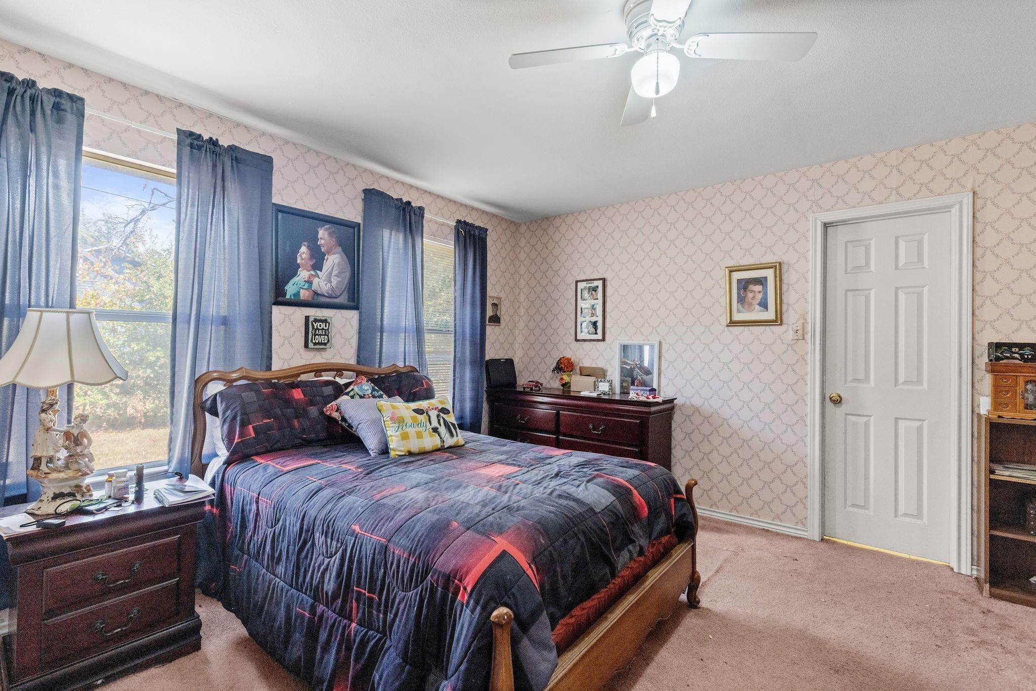 main property photo 19