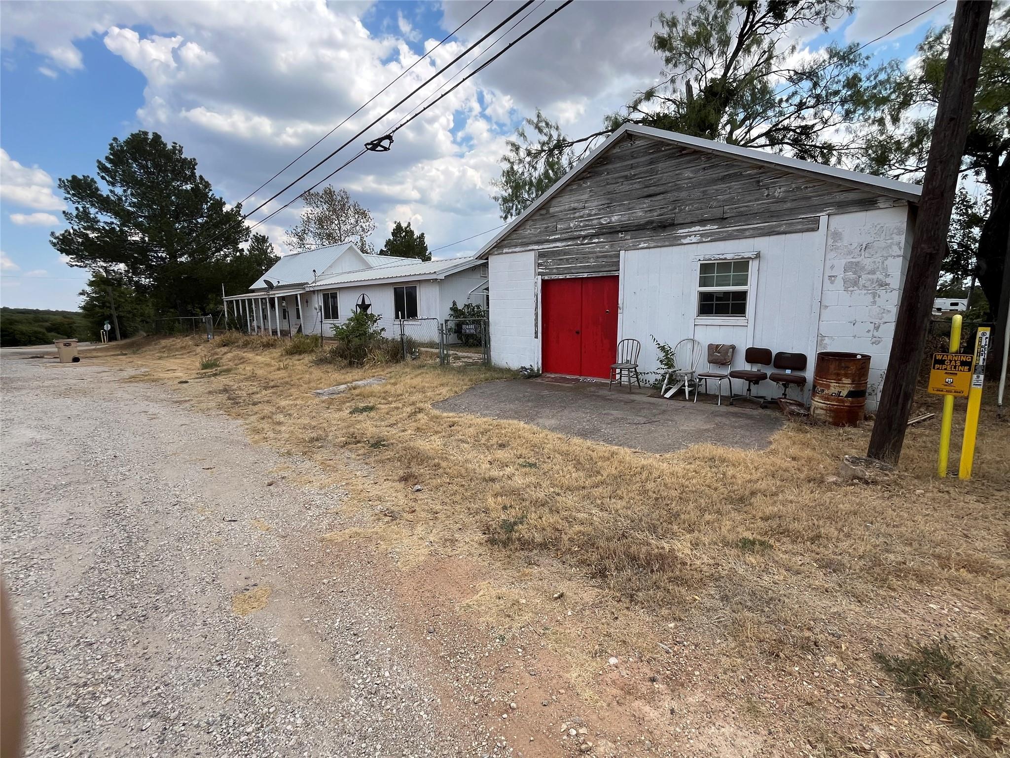 main property photo 2