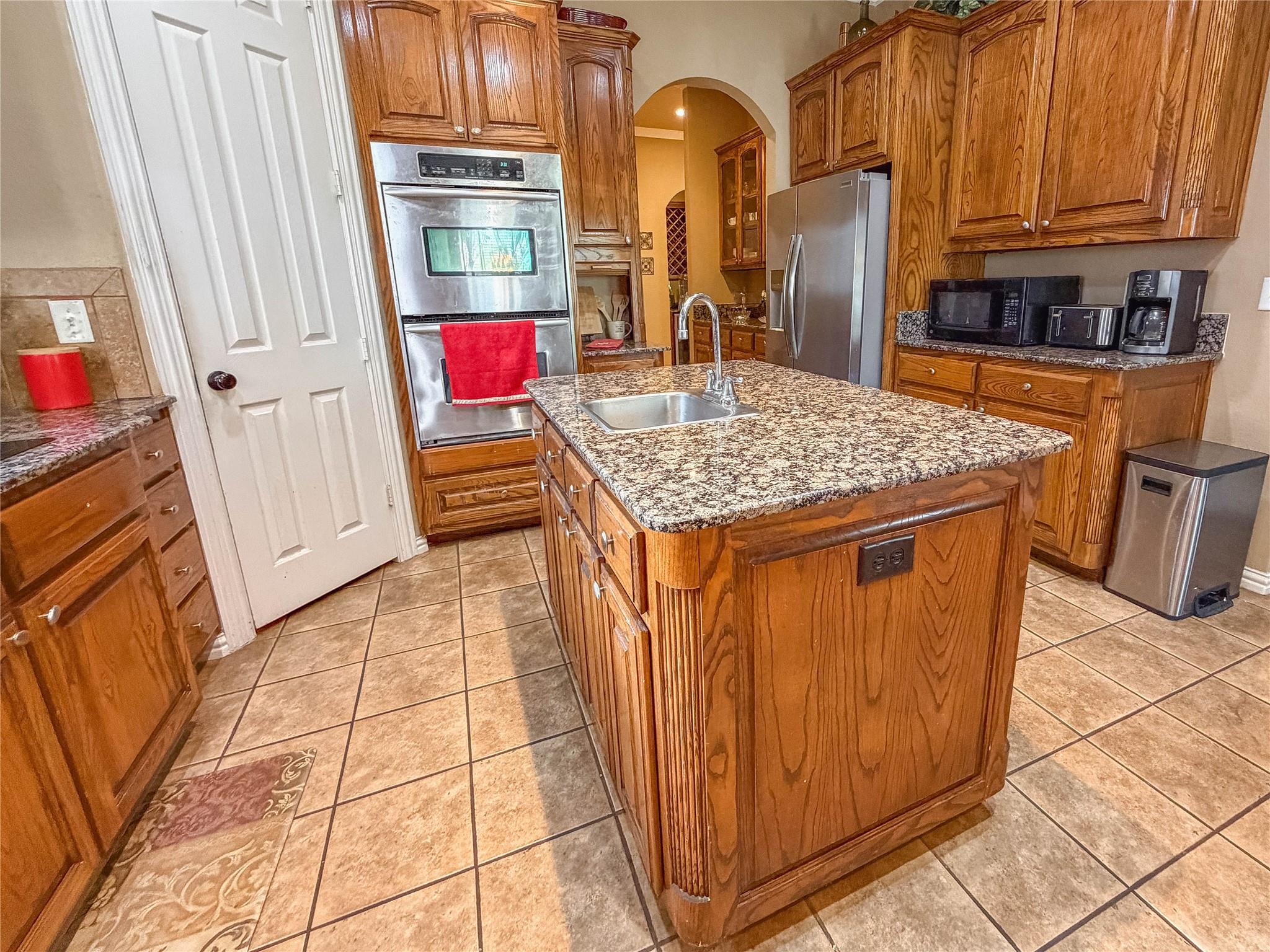 main property photo 10