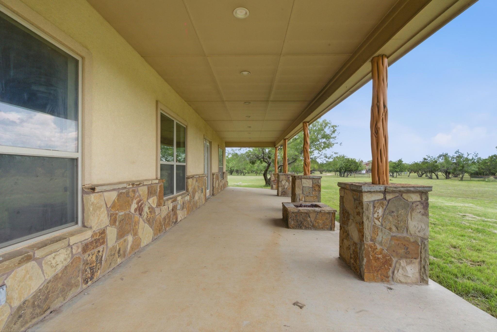 main property photo 31