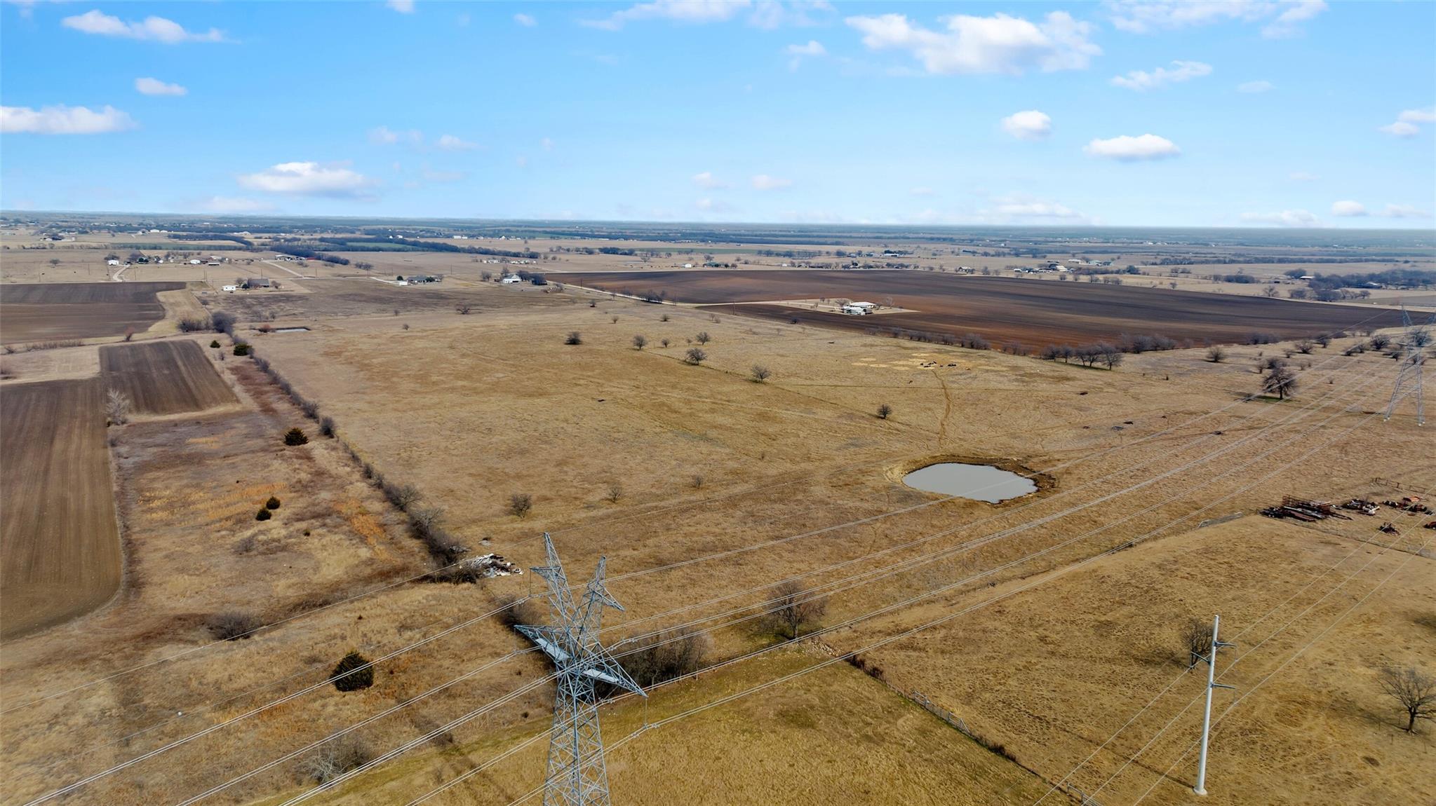 main property photo 10