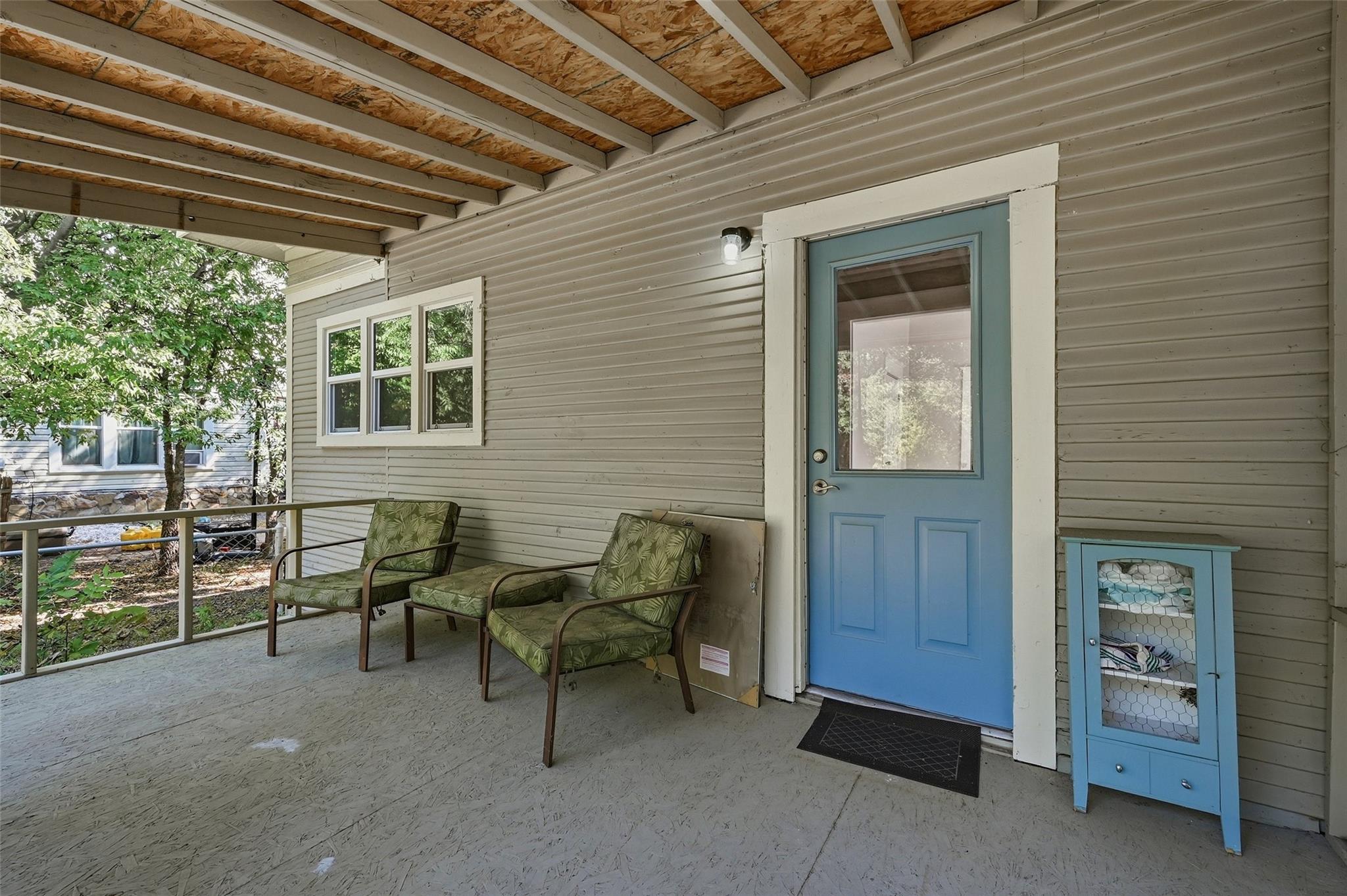 main property photo 31