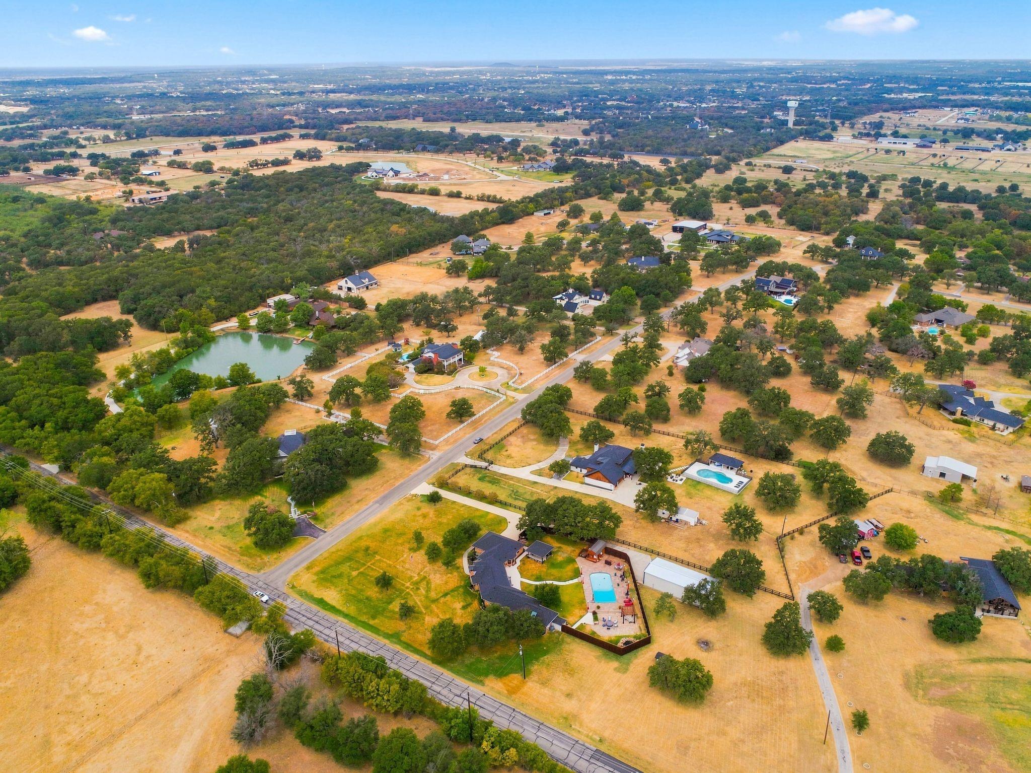 main property photo 19