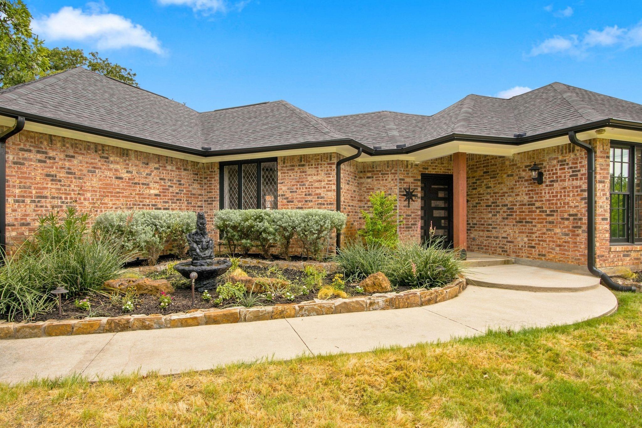 main property photo 35
