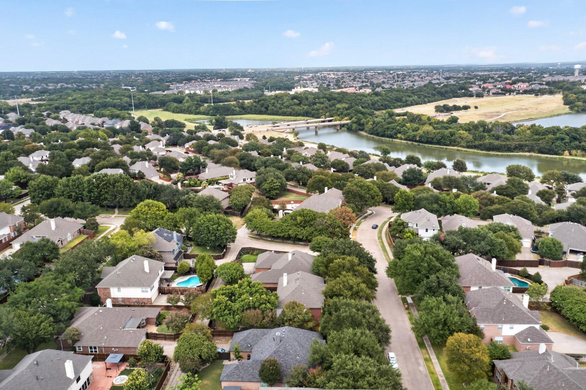 main property photo 39