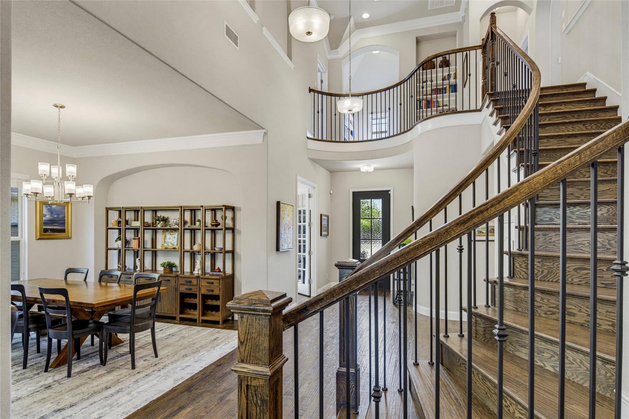 main property photo 22