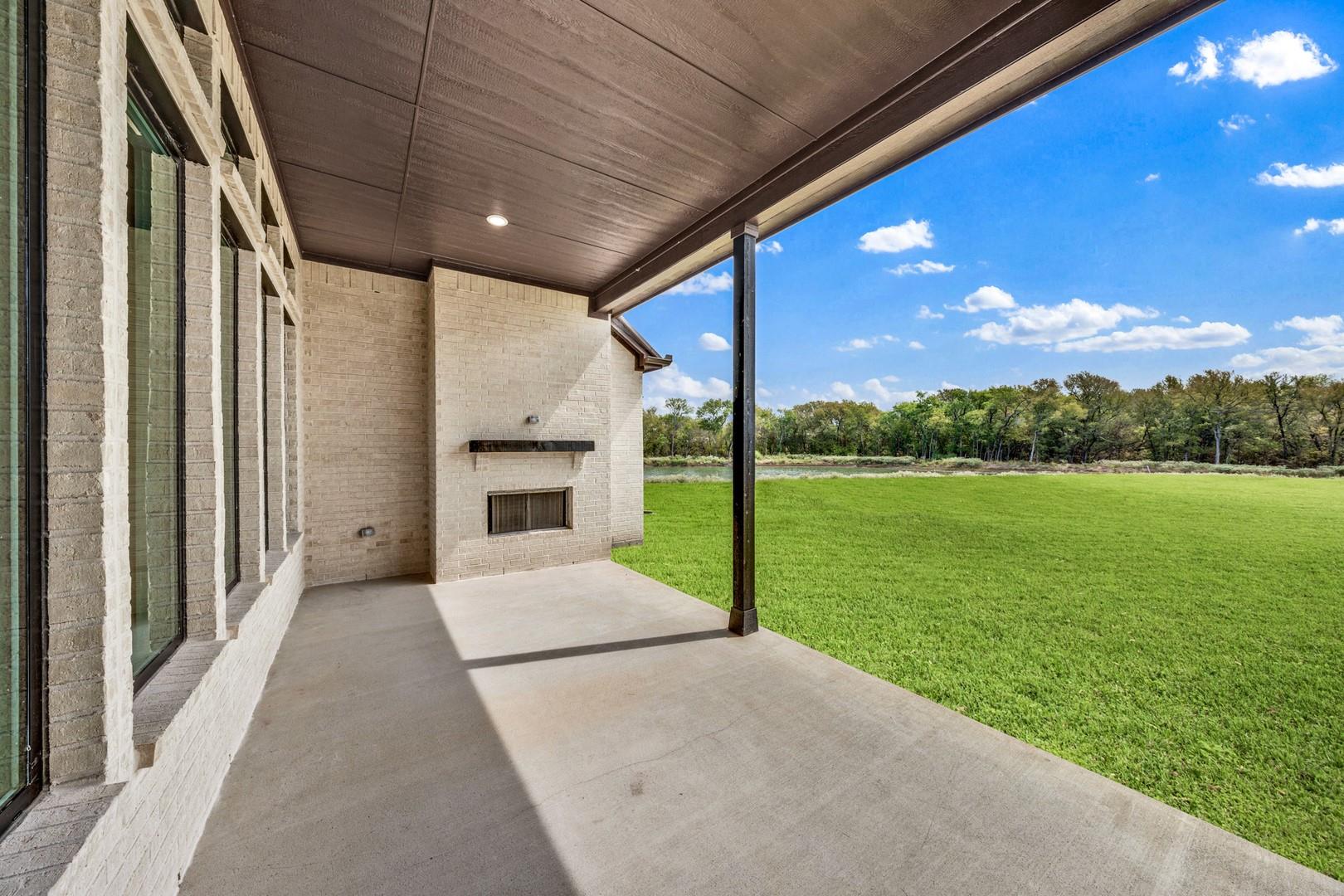 main property photo 36