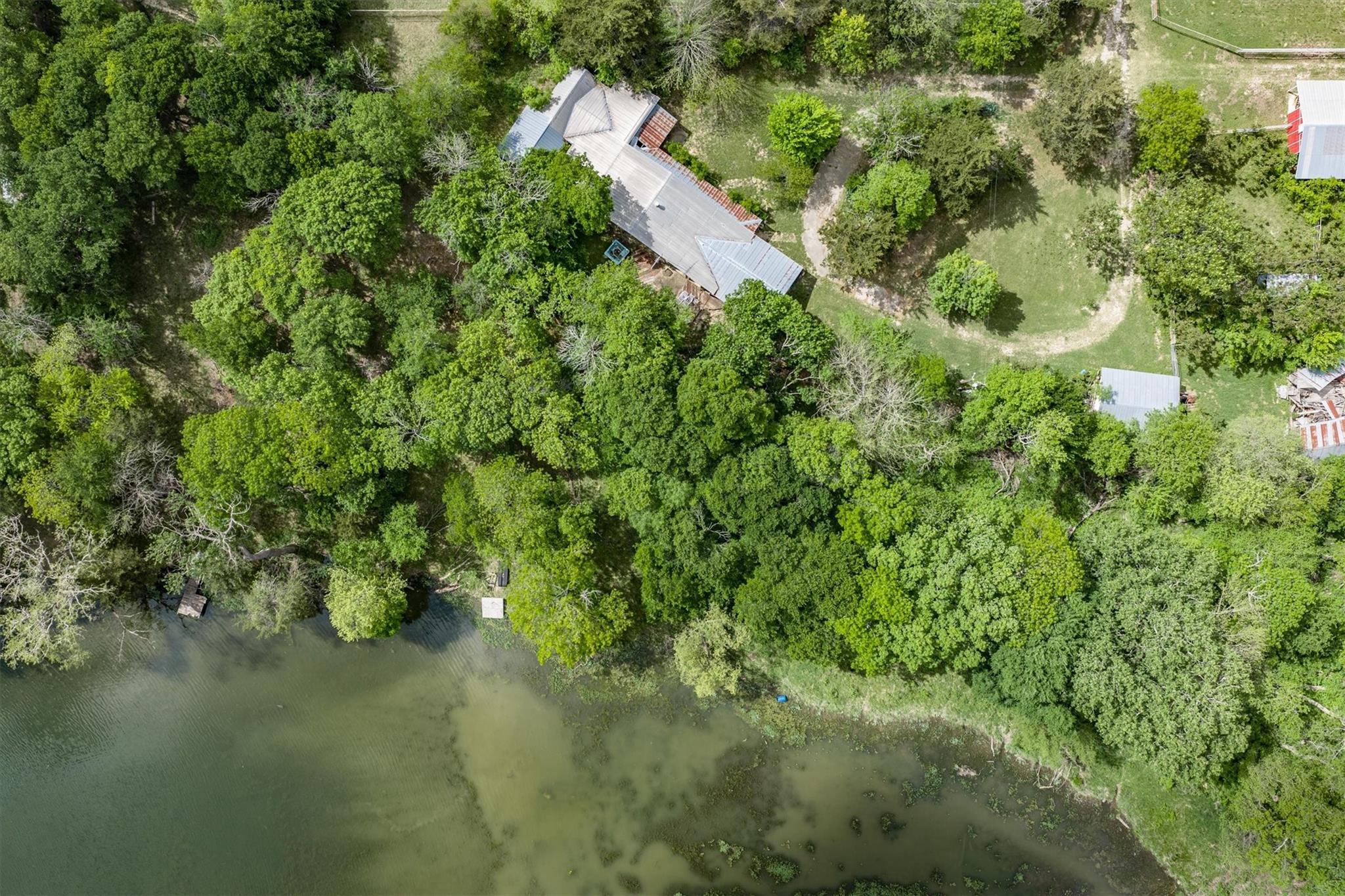 main property photo 15