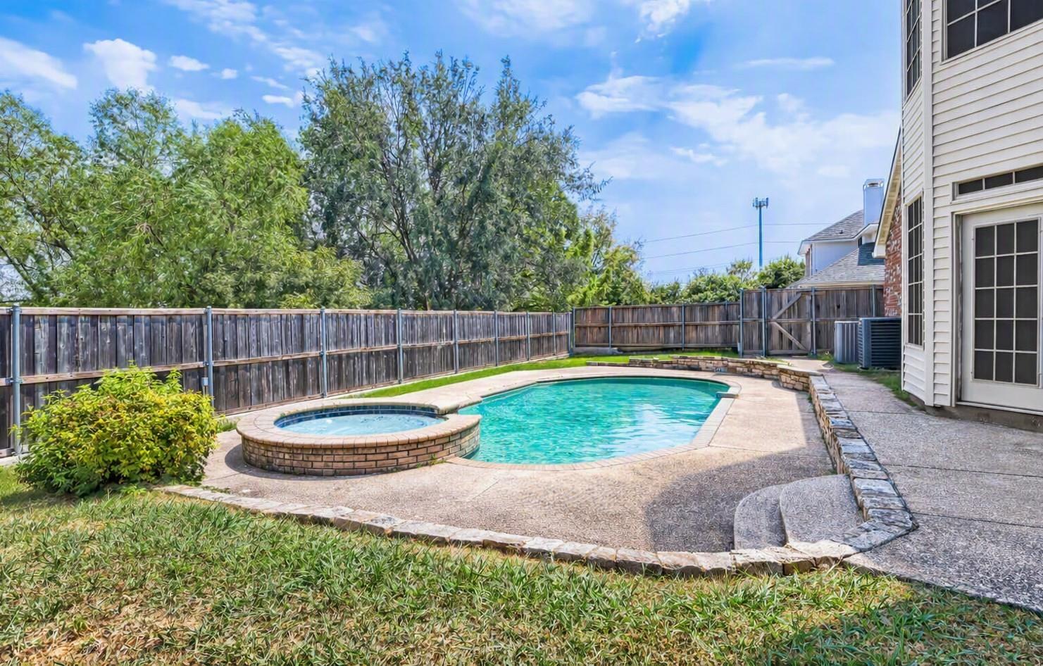 main property photo 21
