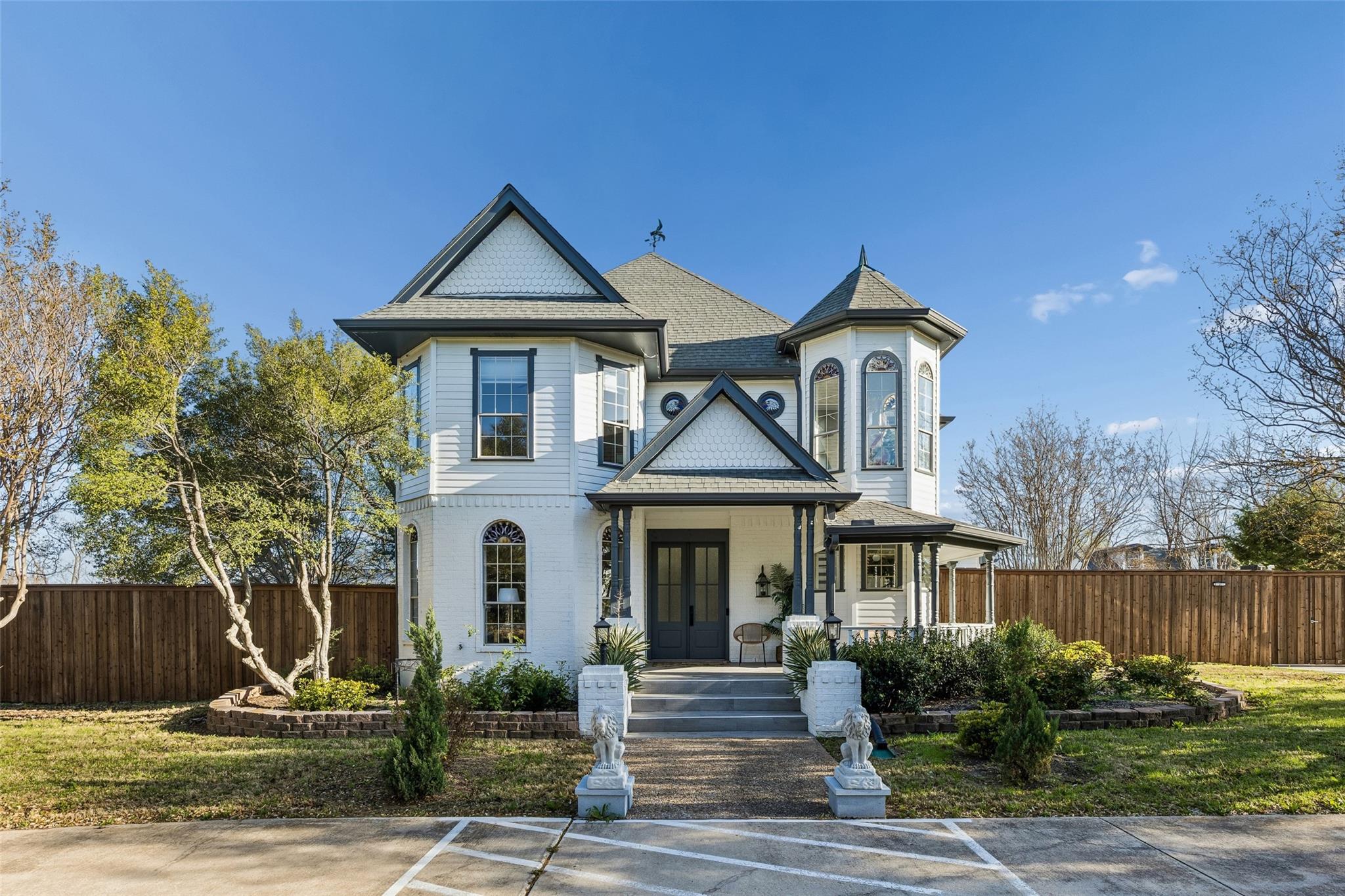 main property photo 5