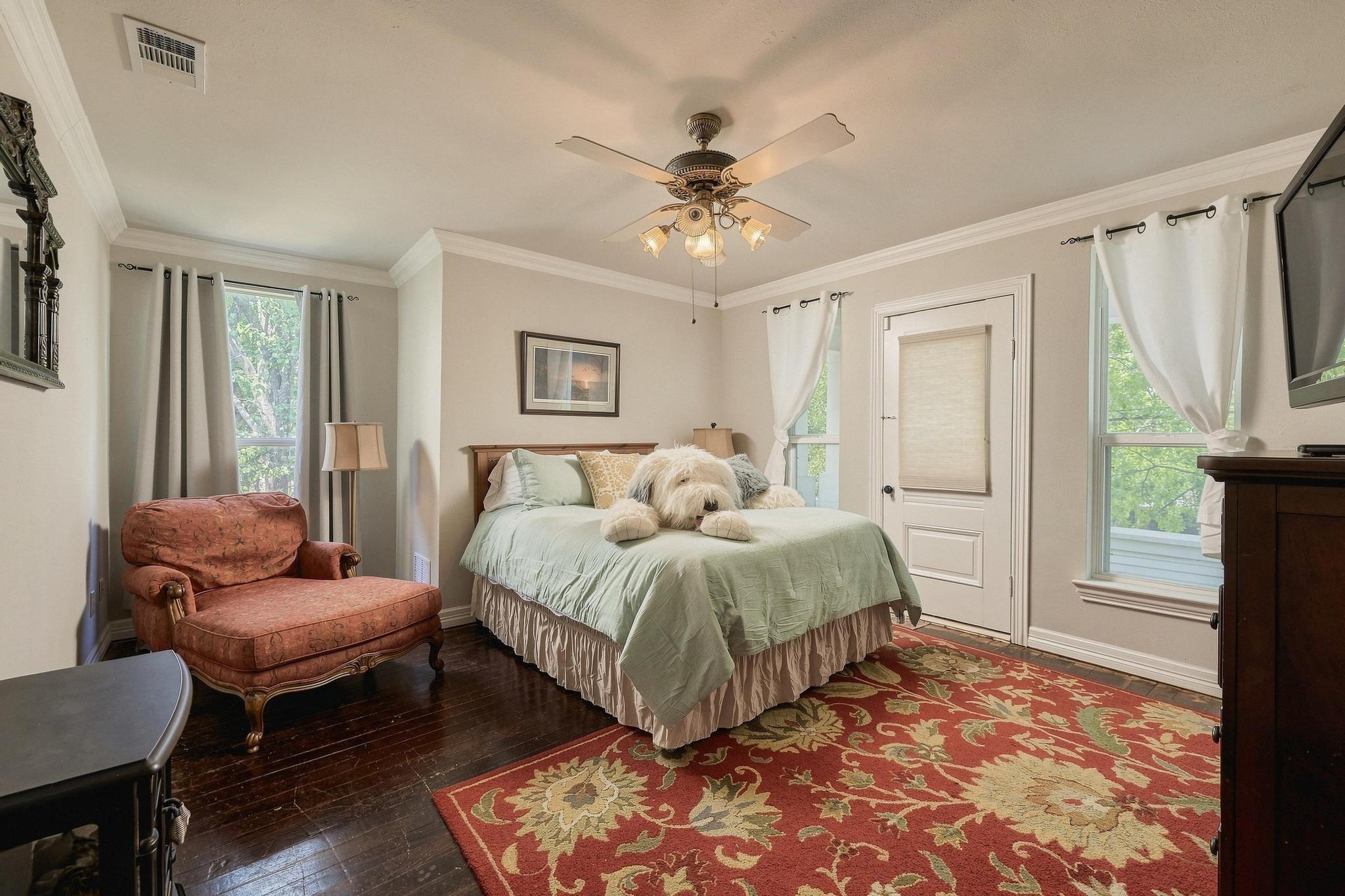 main property photo 24