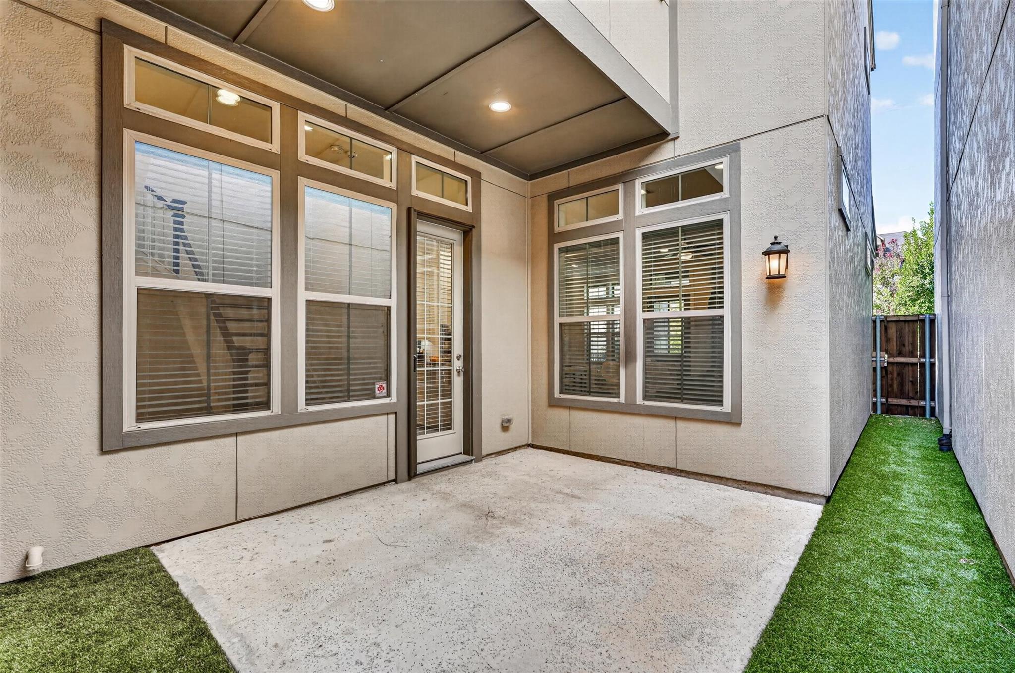 main property photo 26