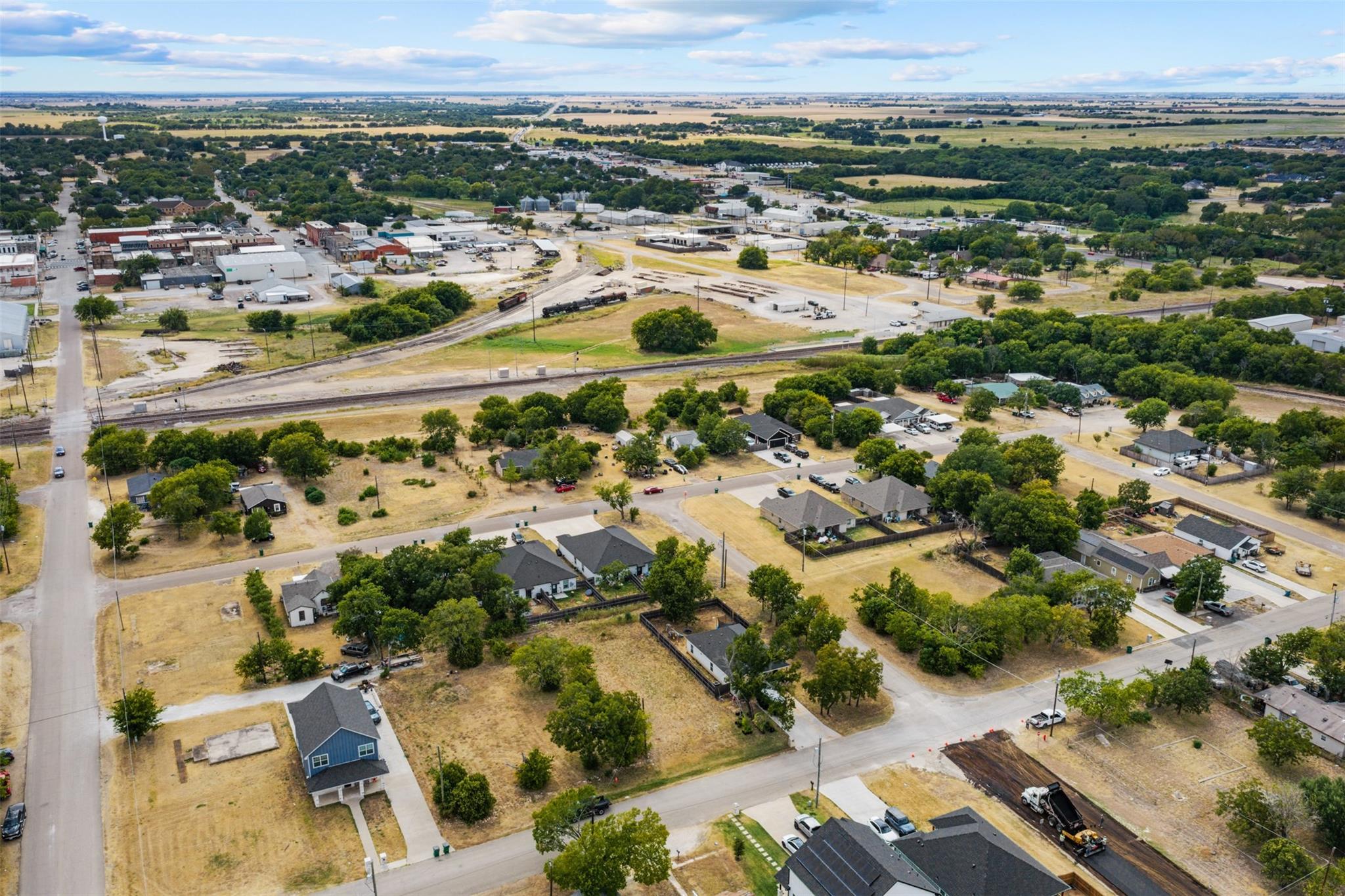 main property photo 10