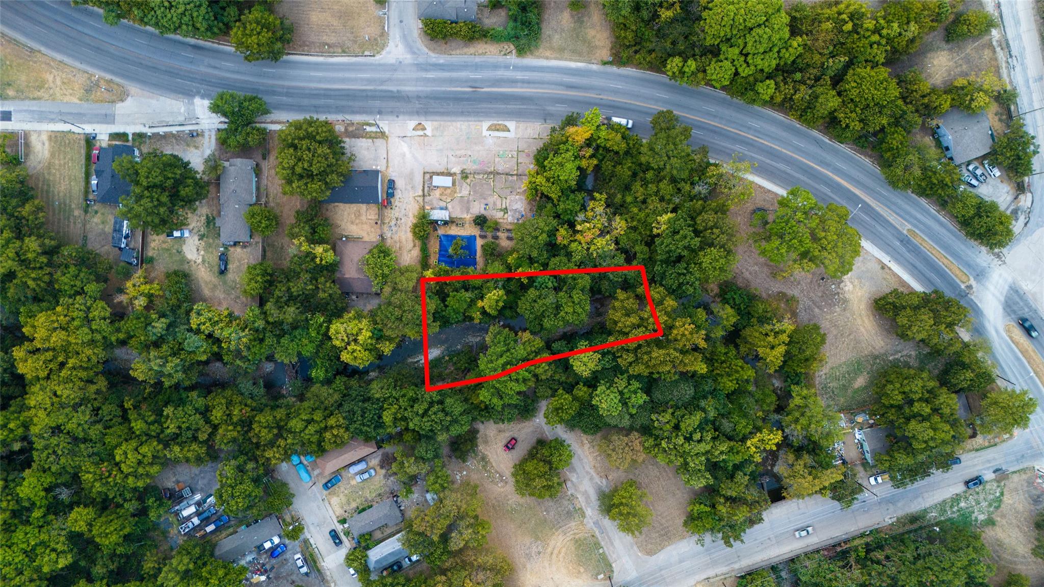 main property photo 2