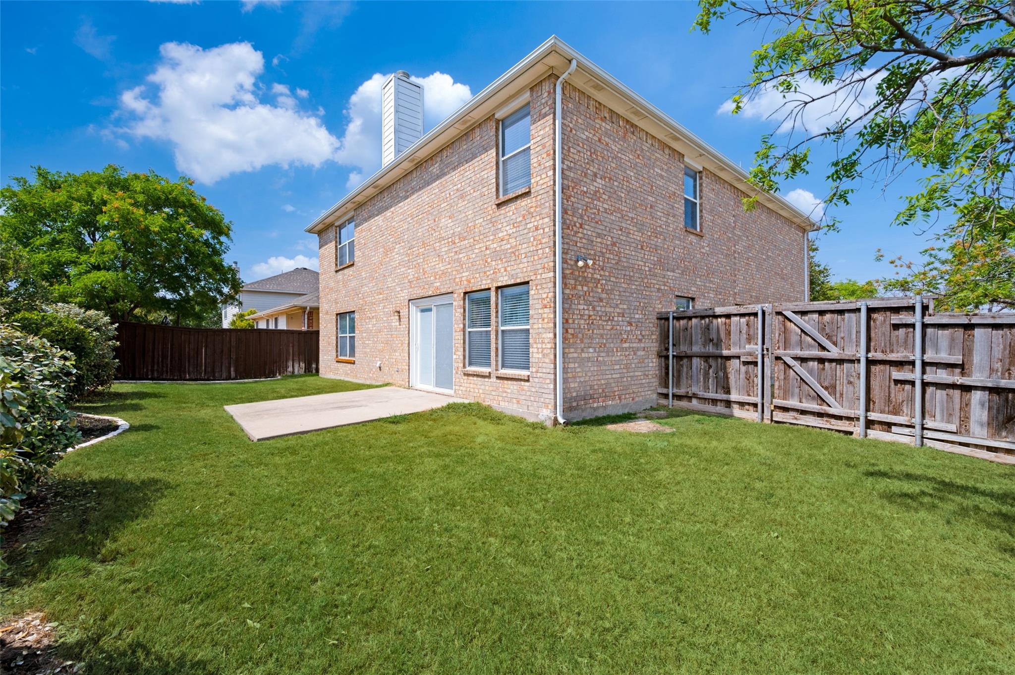 main property photo 27