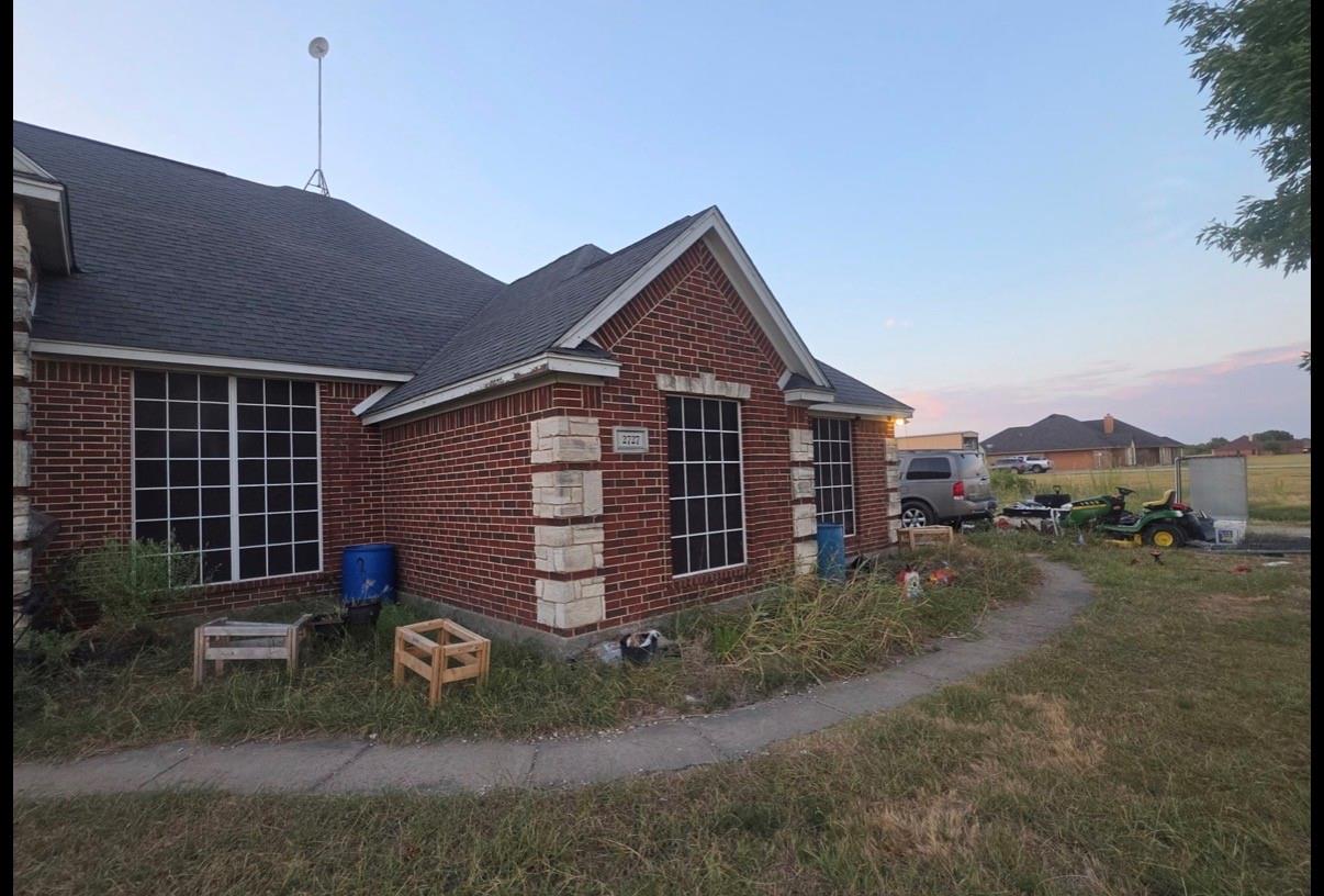 main property photo 3