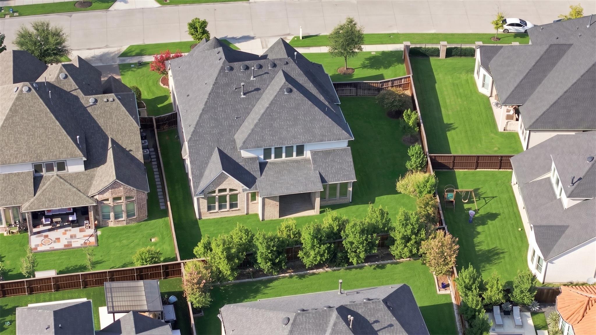 main property photo 39