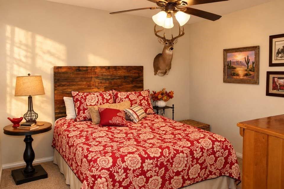 main property photo 9