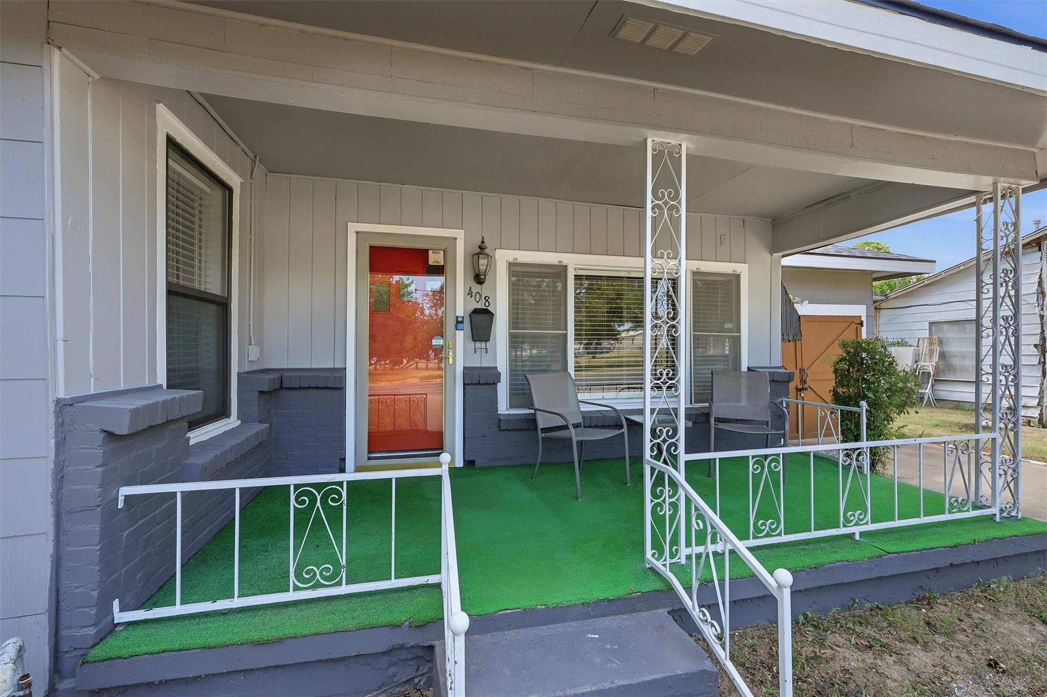 main property photo 4