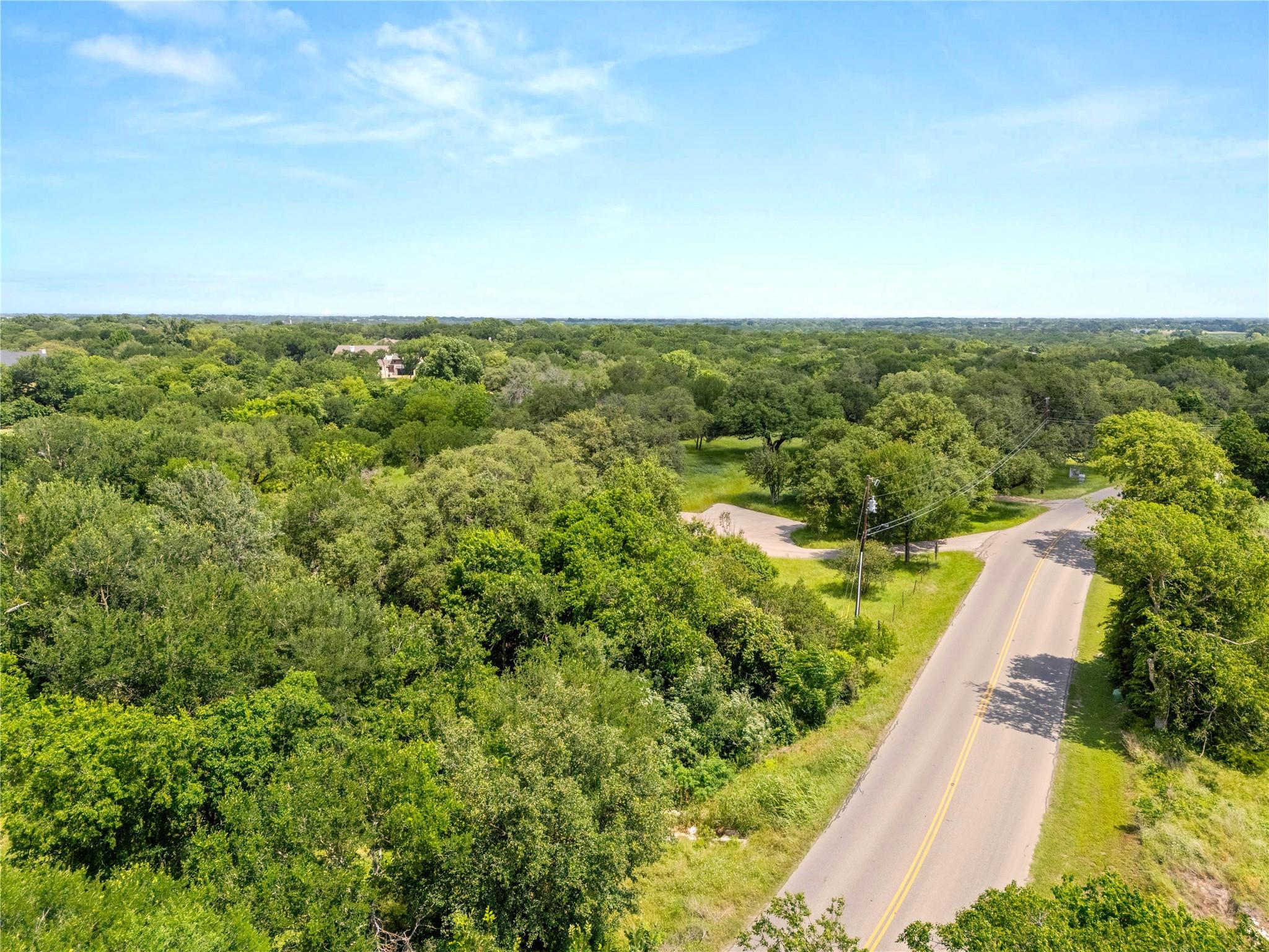 main property photo 9