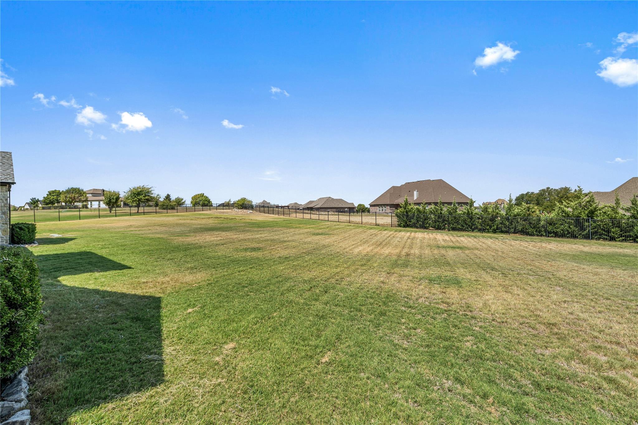 main property photo 36